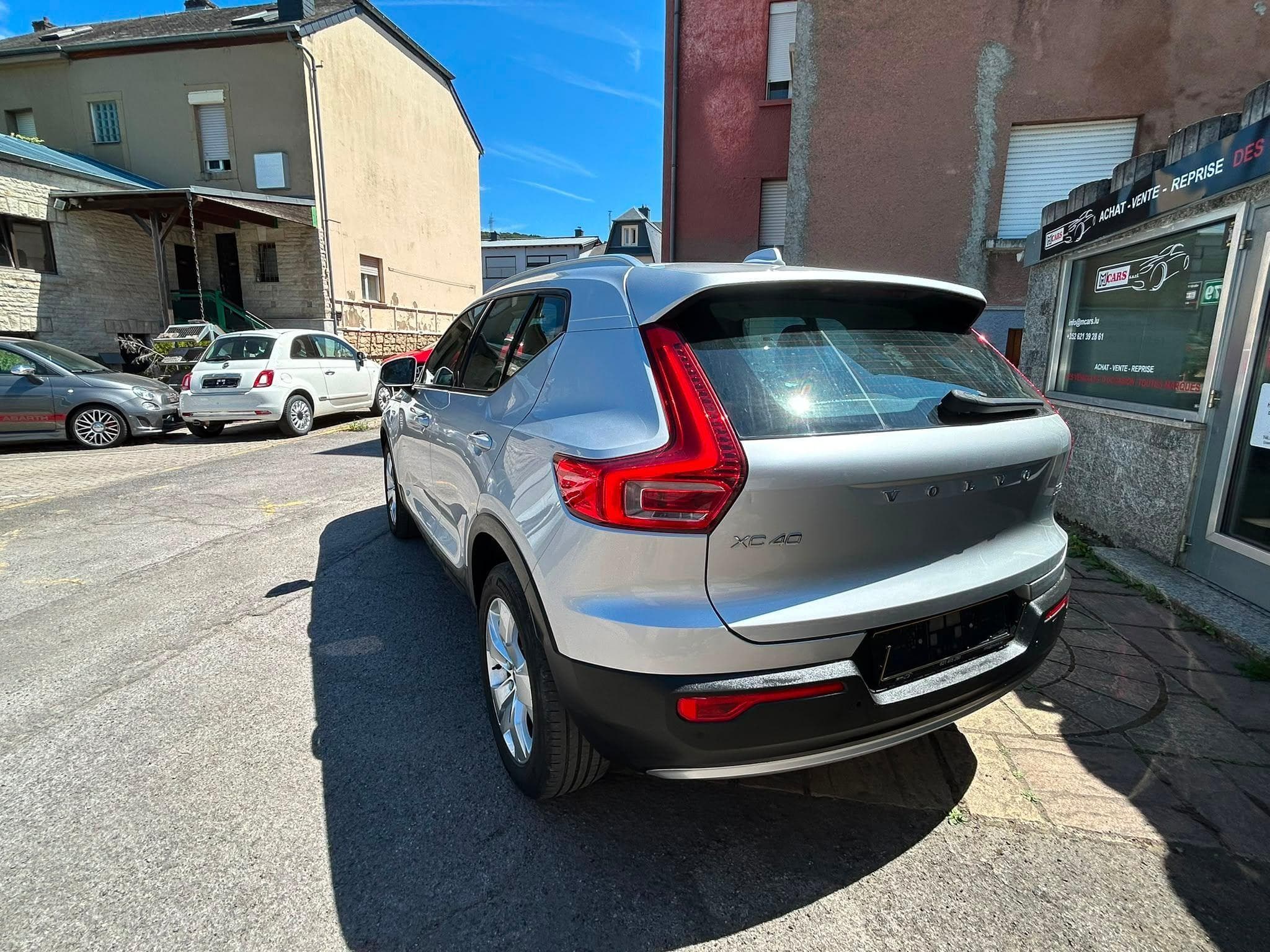Volvo XC40 2.0 D 150CV D3 AUTOMATIQUE (2019) - Foto 4