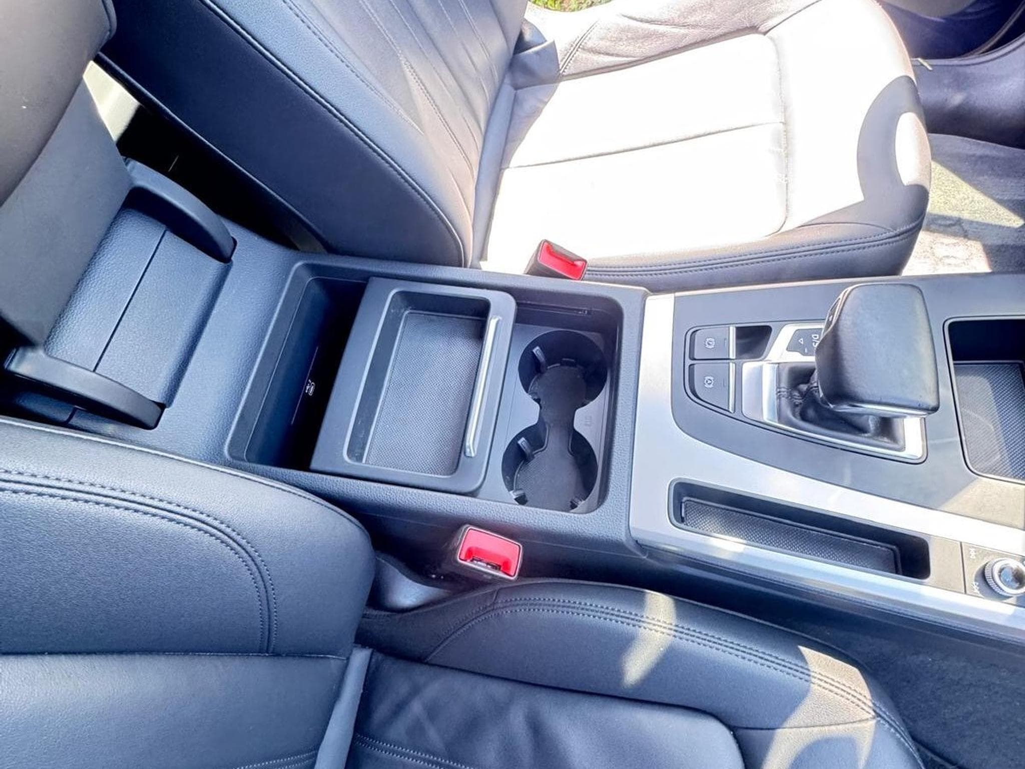 Audi Q5 S-line (2022) - Photo 11