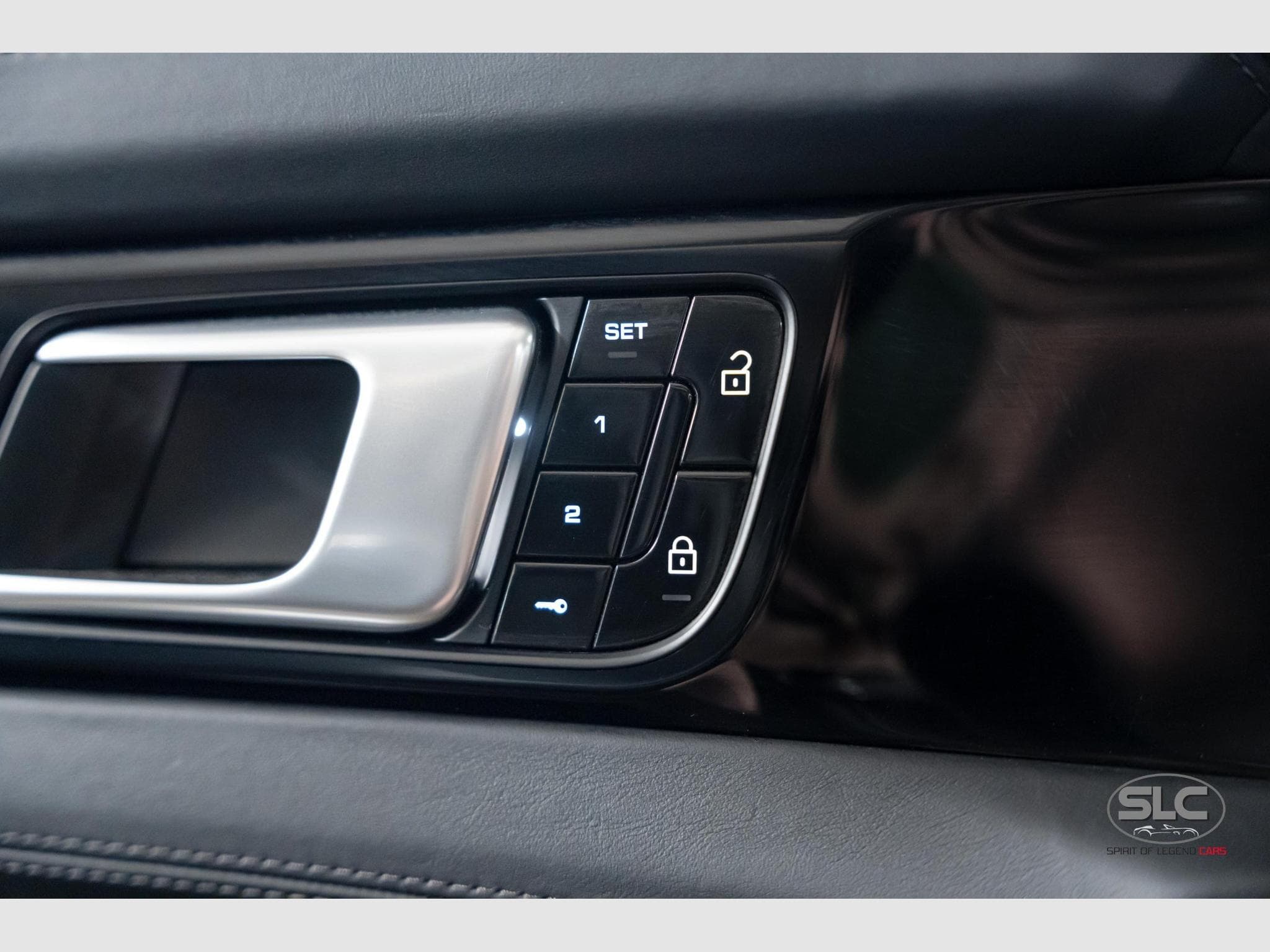 Porsche Panamera Sport Turismo 4 S E-Hybrid 21"/ACC/Pan (2021) - Photo 13