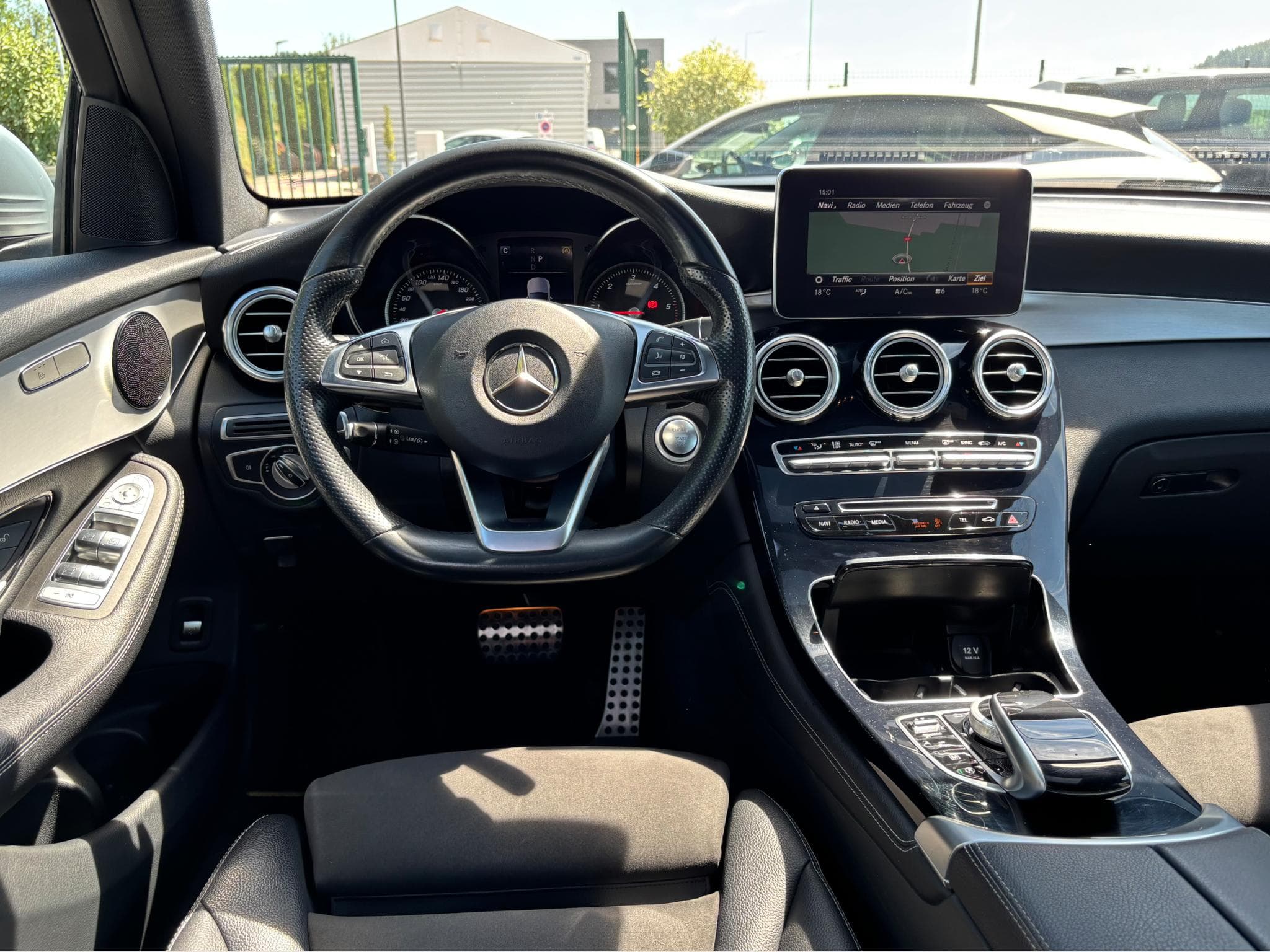 Mercedes GLC 250 COUPE AMG LINE 9G-Tronic 4 Matic (2018) - Photo 9