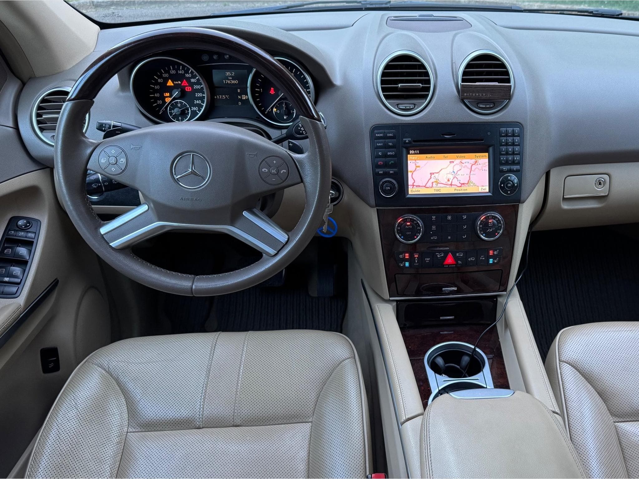 Mercedes ML 350 Cdi 4Matic (2011) - Foto 3