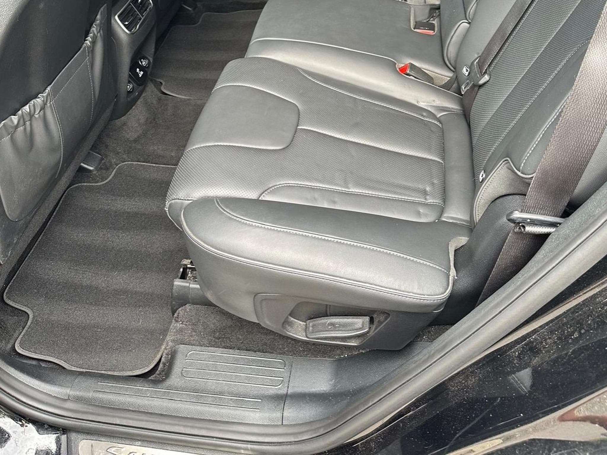 Hyundai Santa Fe 2.2 CRDI Signature (2021) - Photo 5