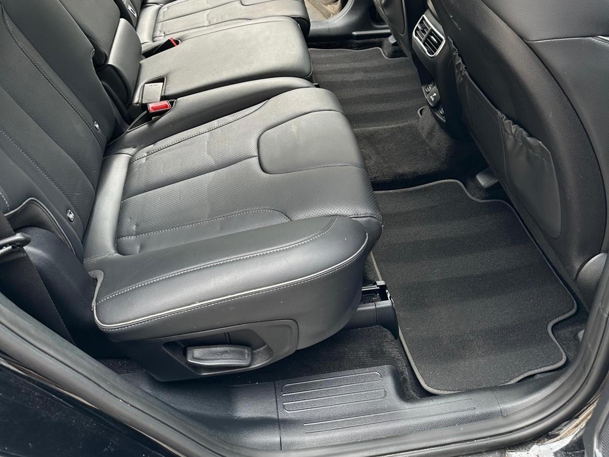 Hyundai Santa Fe 2.2 CRDI Signature (2021) - Photo 8