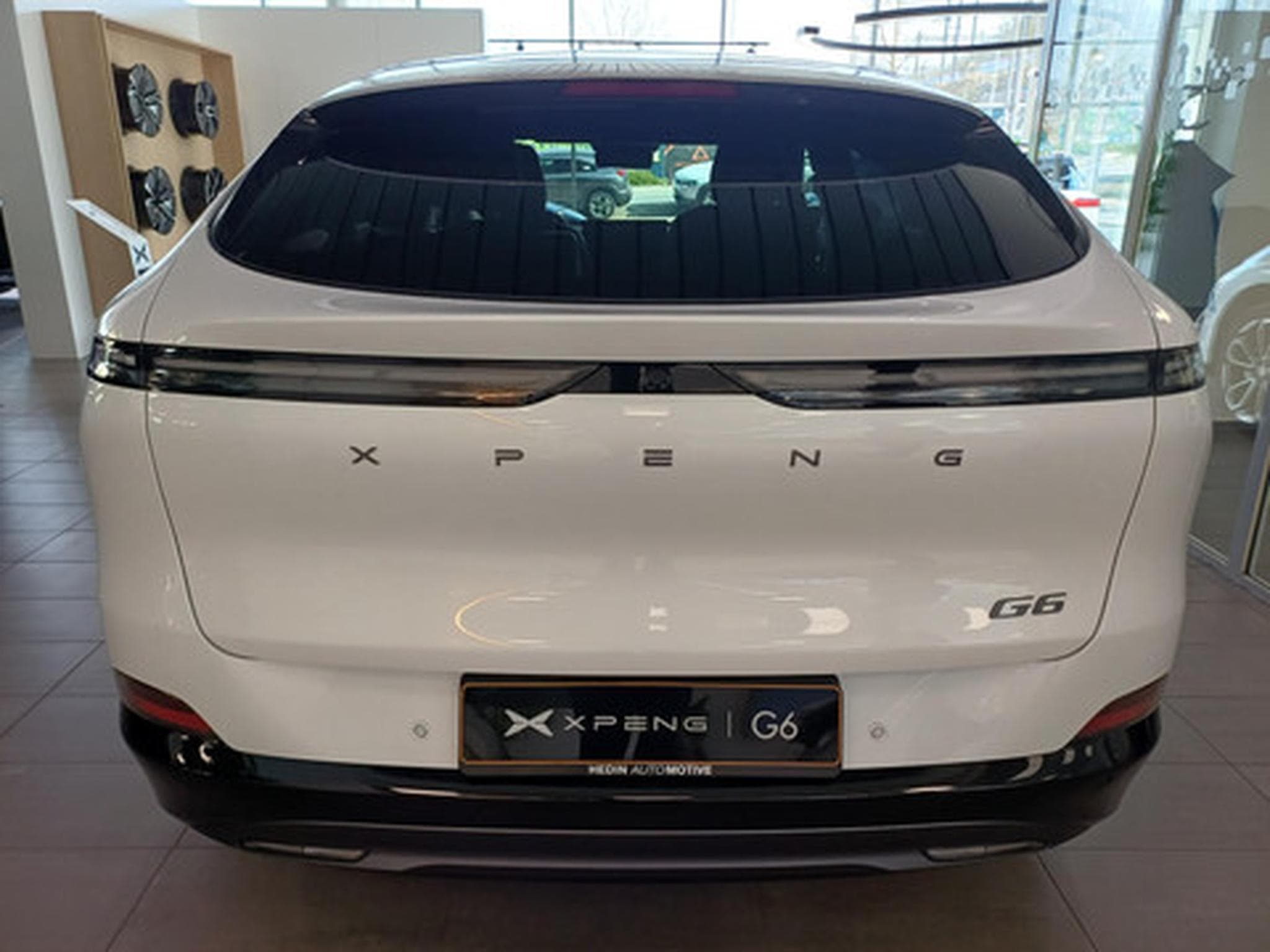 XPENG G6 BEV 81KWH Long Range RWD (2025) - Photo 6