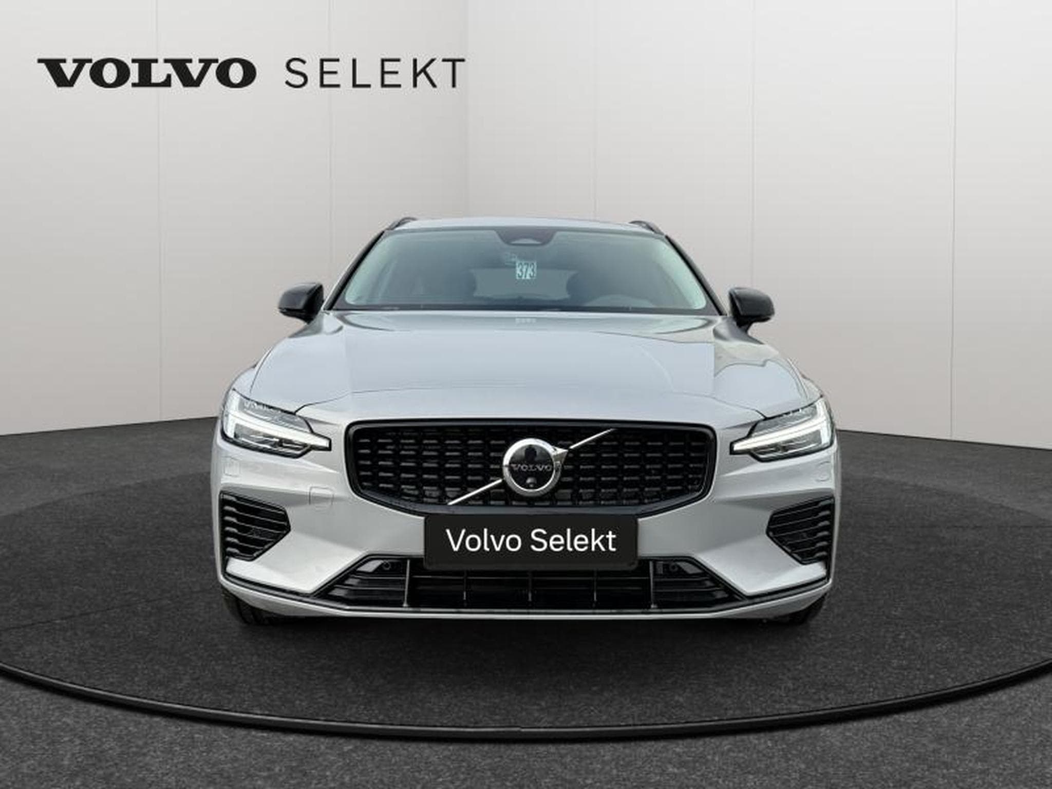 Volvo V60 T6 AWD Plus Dark / Hybride (2025) - Foto 9