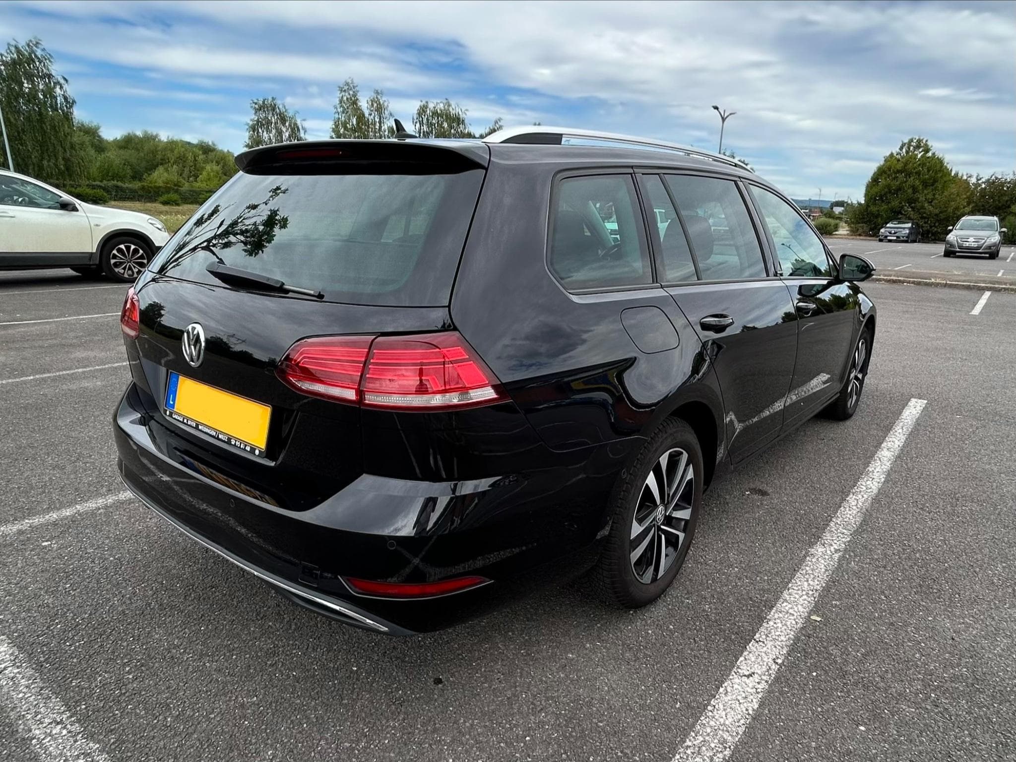 VW Golf VII Variant 2.0 TDI 150 iQ.Drive Phase 2 (2019) - Photo 2