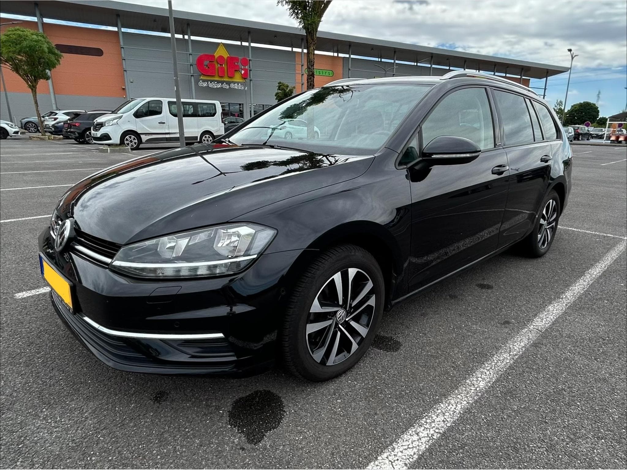 VW Golf VII Variant 2.0 TDI 150 iQ.Drive Phase 2 (2019) - Photo 4