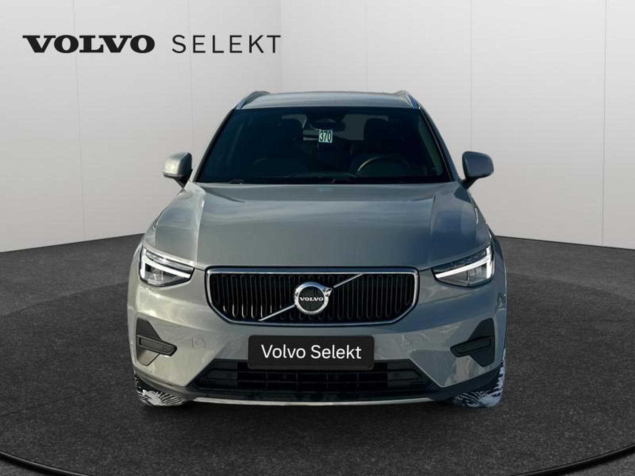 Volvo XC40 B3 Core / Essence (2023) - Photo 9