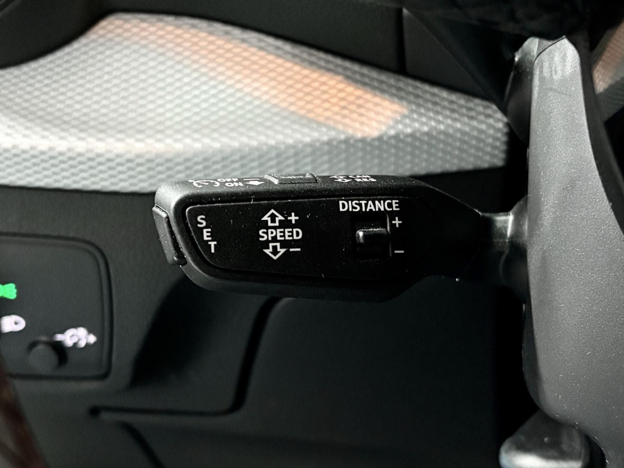 Audi Q2 35 Advanced TFSI 150CV S-TRONIC **Sièges Chauff** Caméra** (2023) - Foto 13