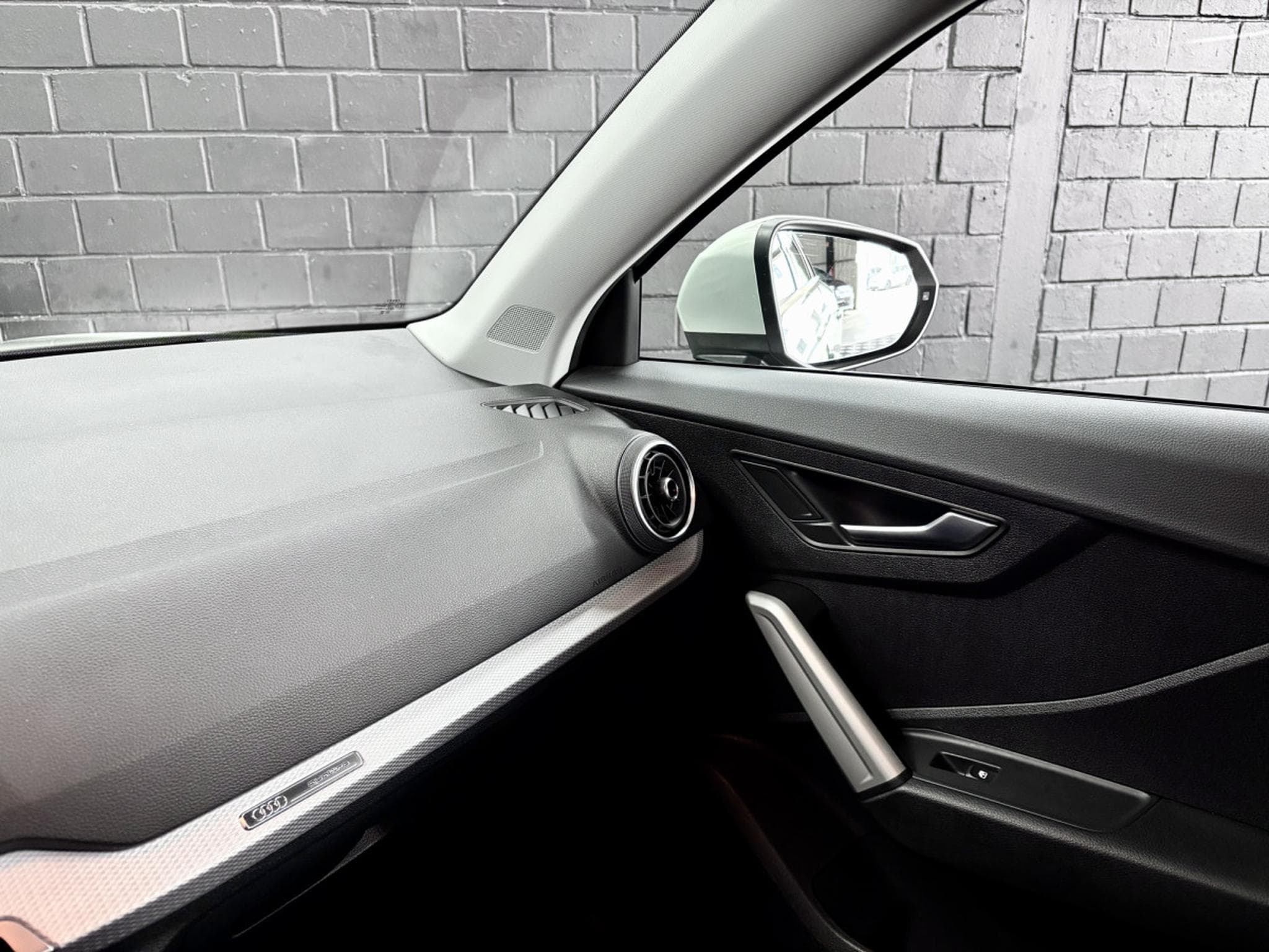 Audi Q2 35 Advanced TFSI 150CV S-TRONIC **Sièges Chauff** Caméra** (2023) - Foto 20