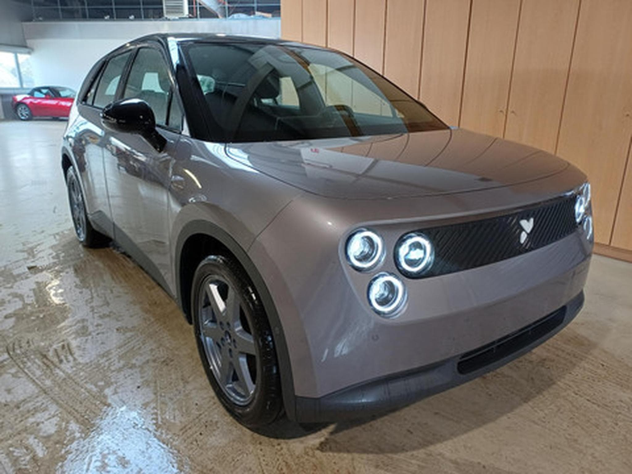 Firefly Select BEV 41kWh Select (2026) - Photo 2