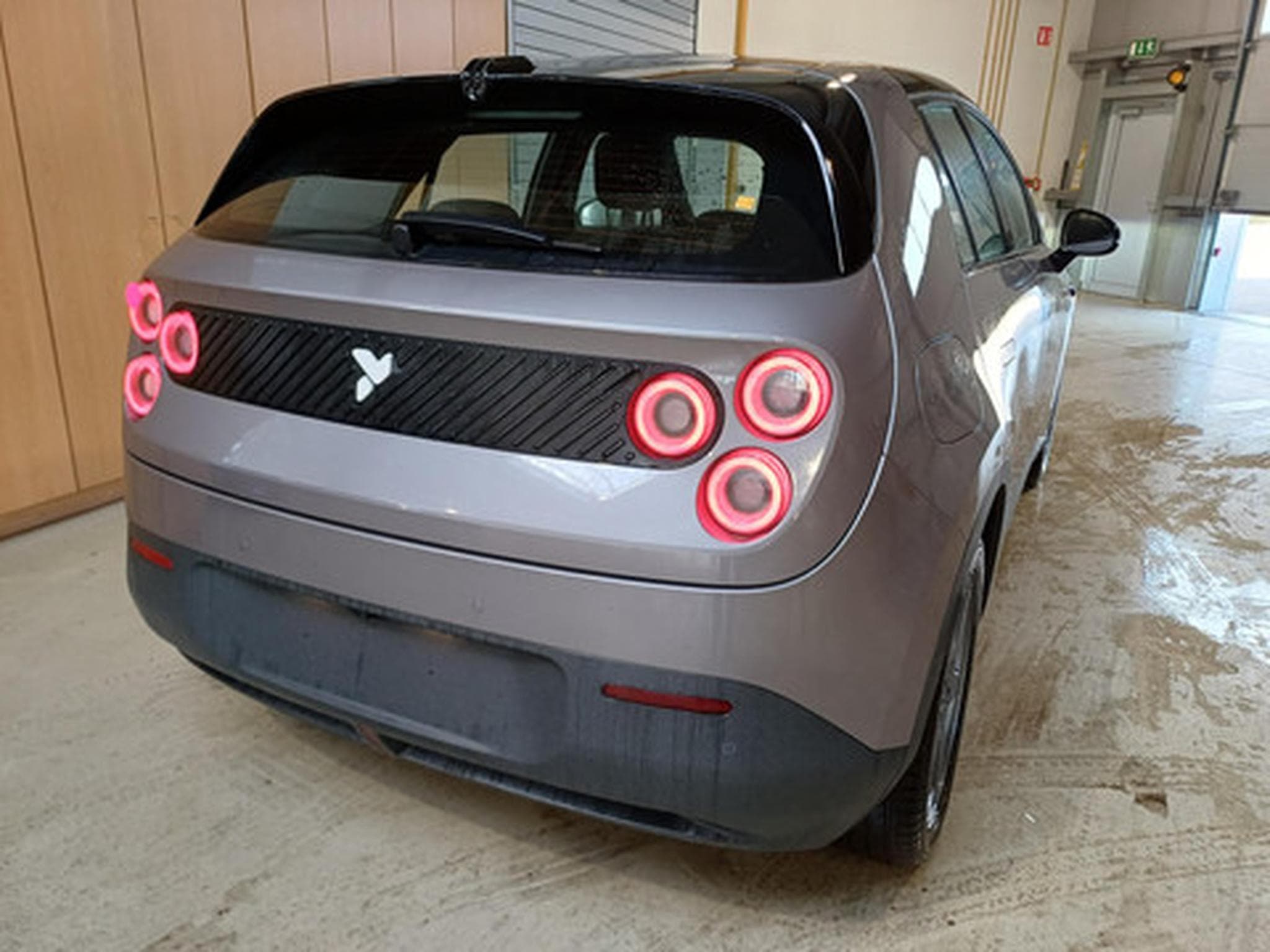 Firefly Select BEV 41kWh Select (2026) - Photo 4