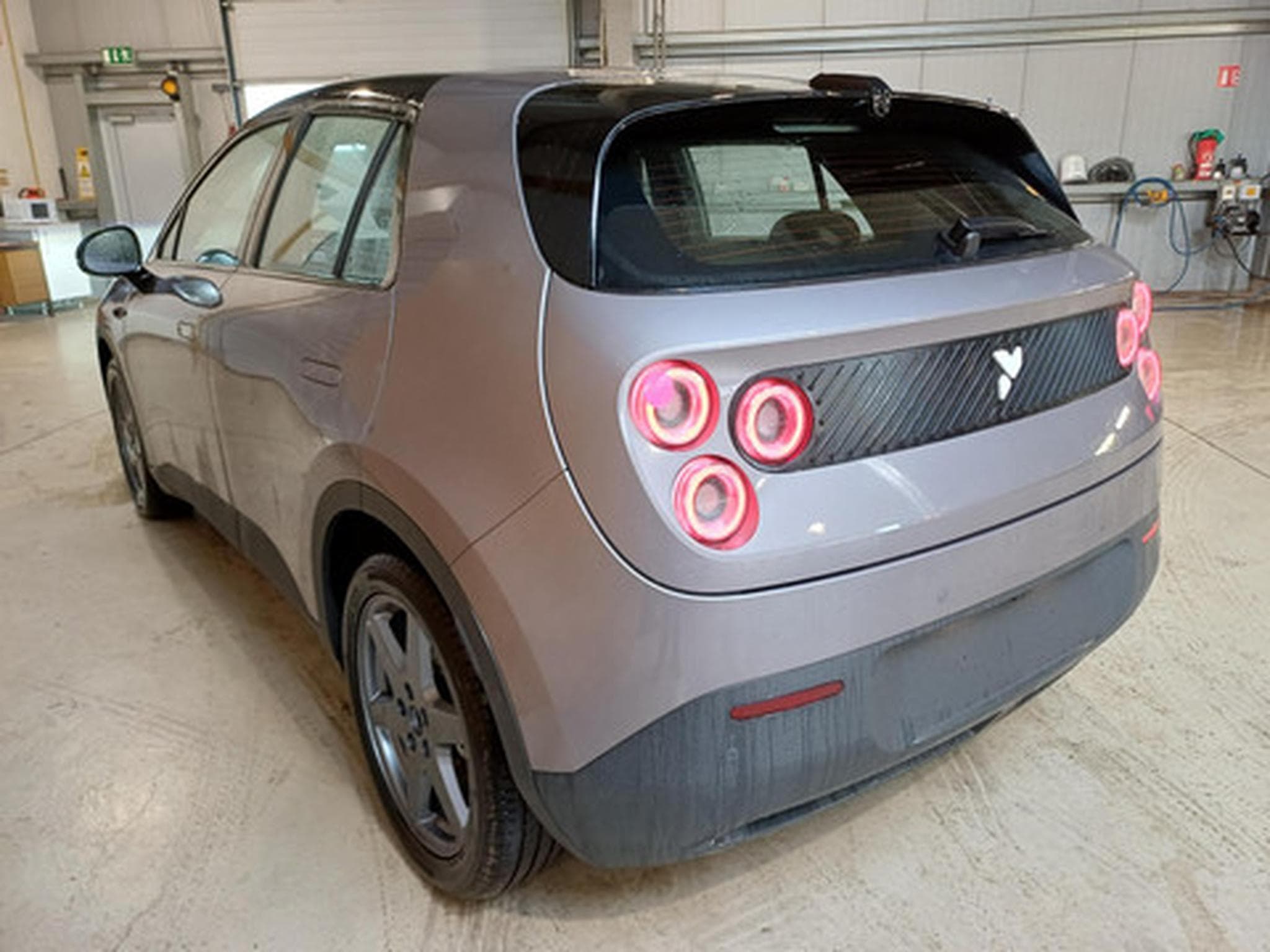 Firefly Select BEV 41kWh Select (2026) - Photo 5