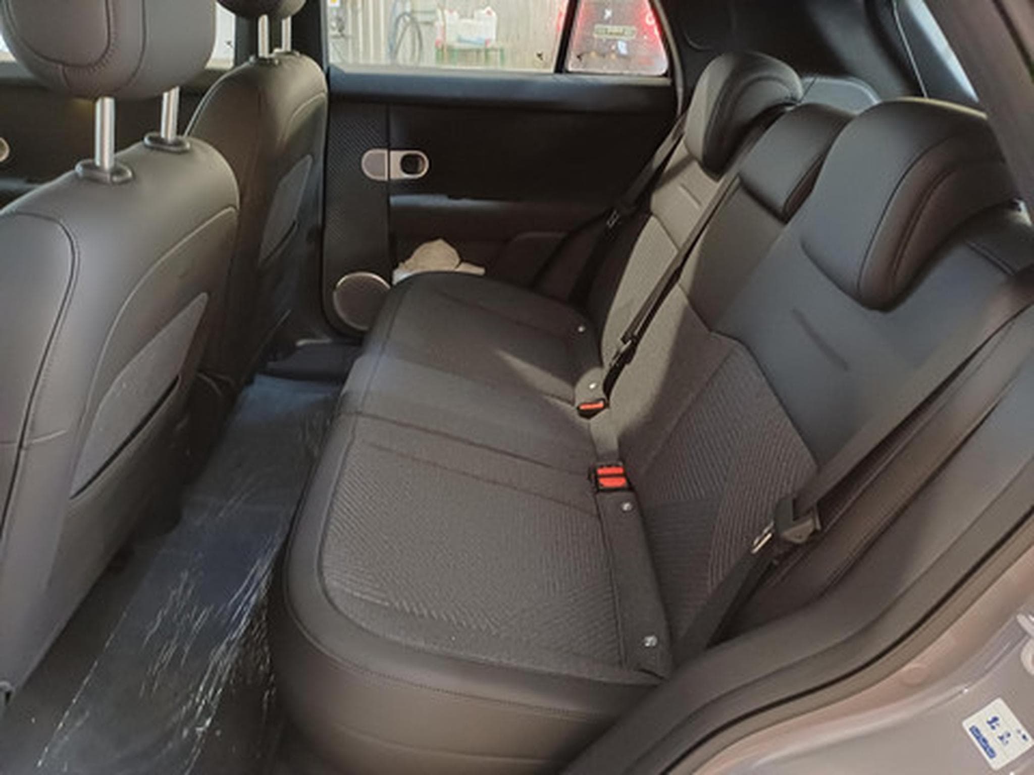 Firefly Select BEV 41kWh Select (2026) - Photo 9