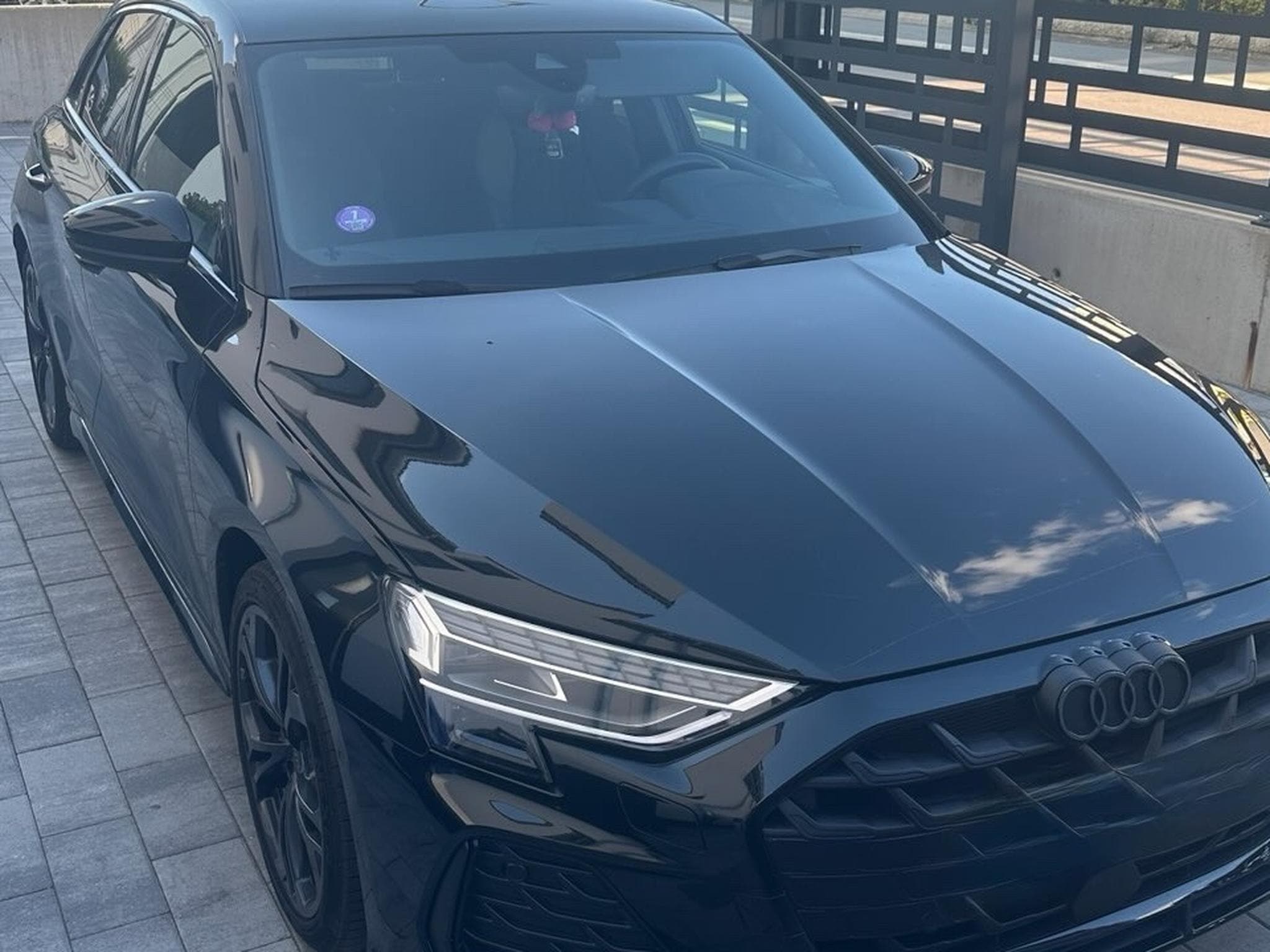 Audi A3 S-line (2024) - Foto 1