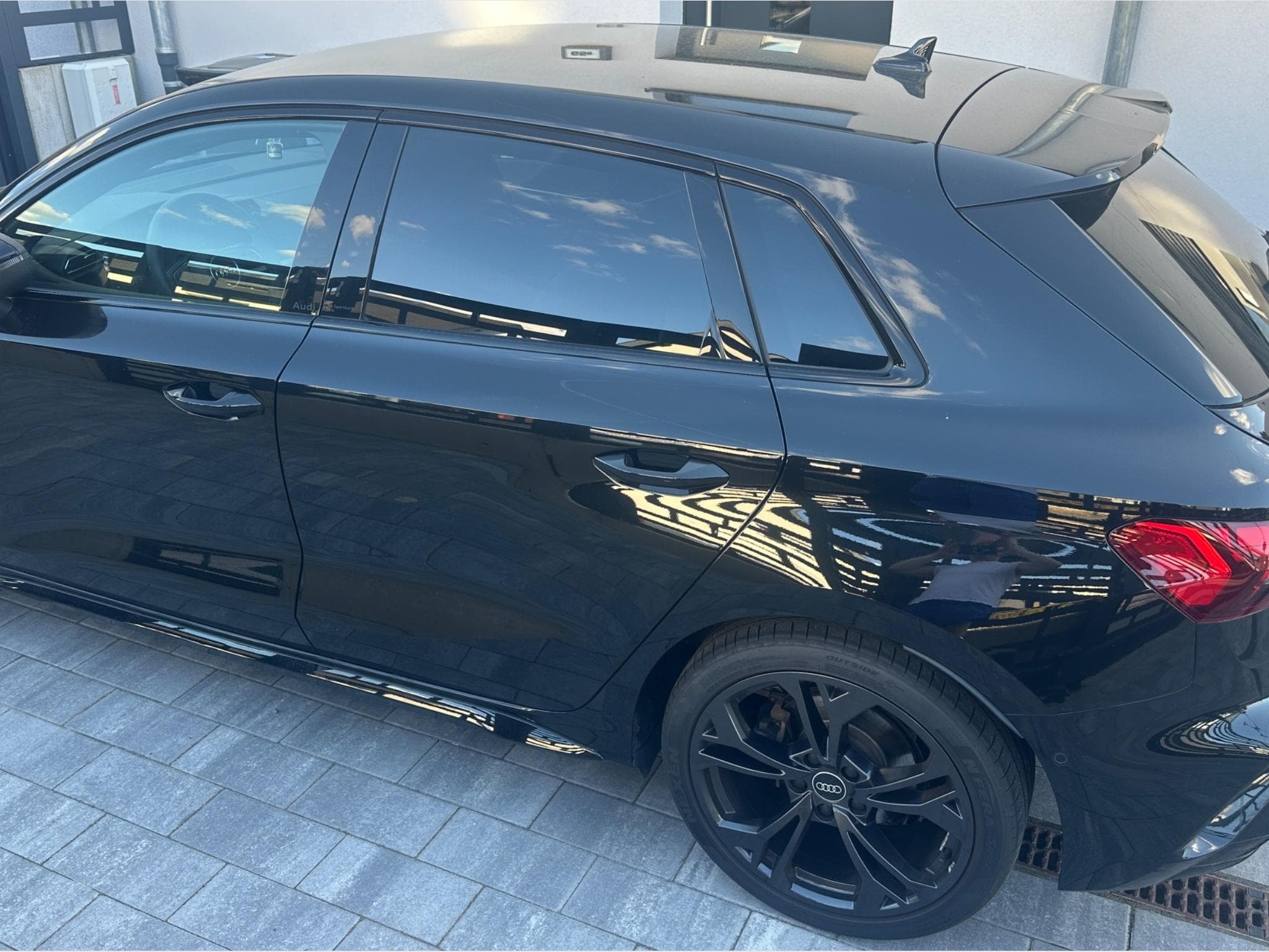 Audi A3 S-line (2024) - Foto 3