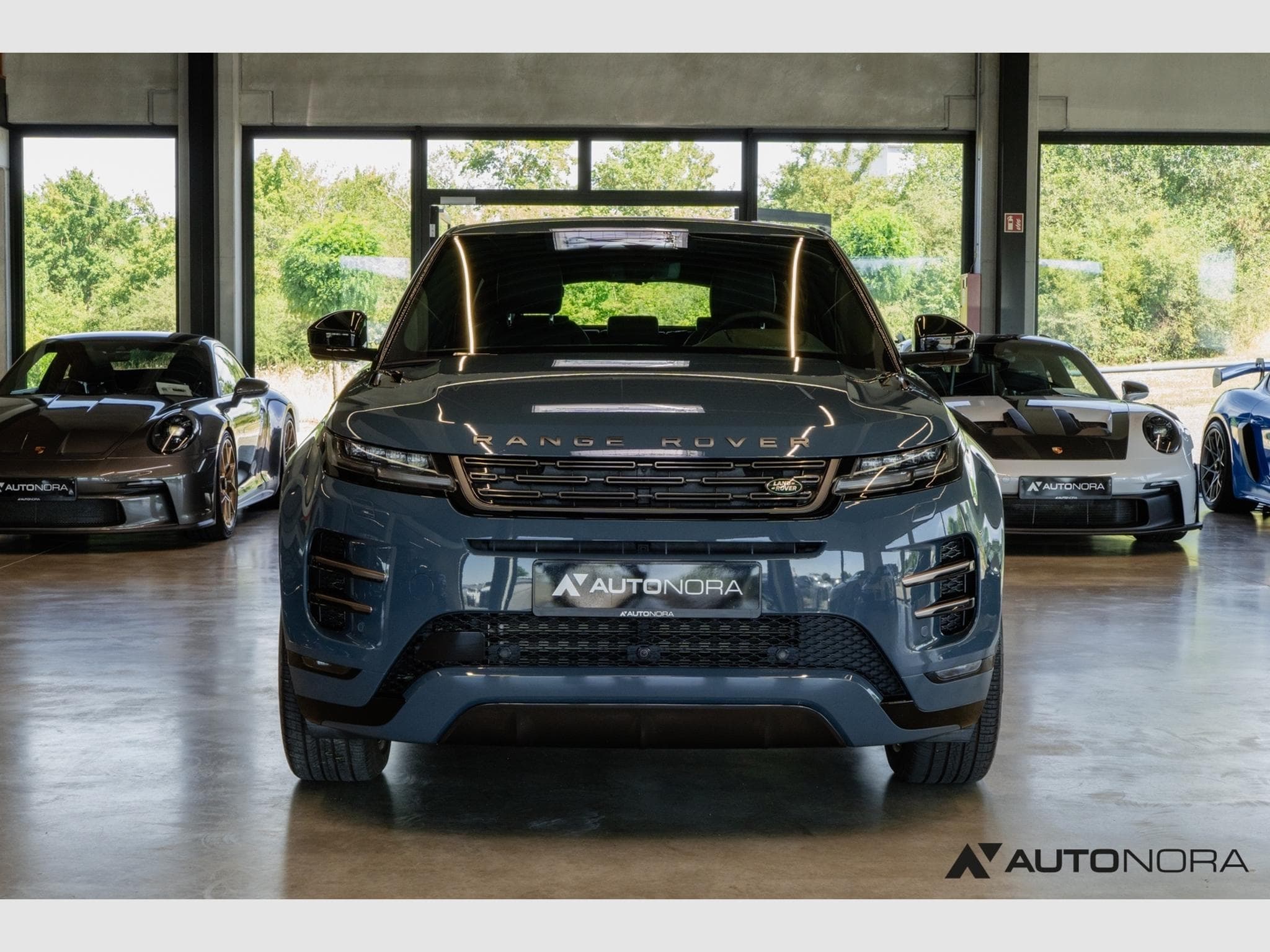 Land-Rover Range Rover Evoque D200 Dynamic HSE (2024) - Photo 5
