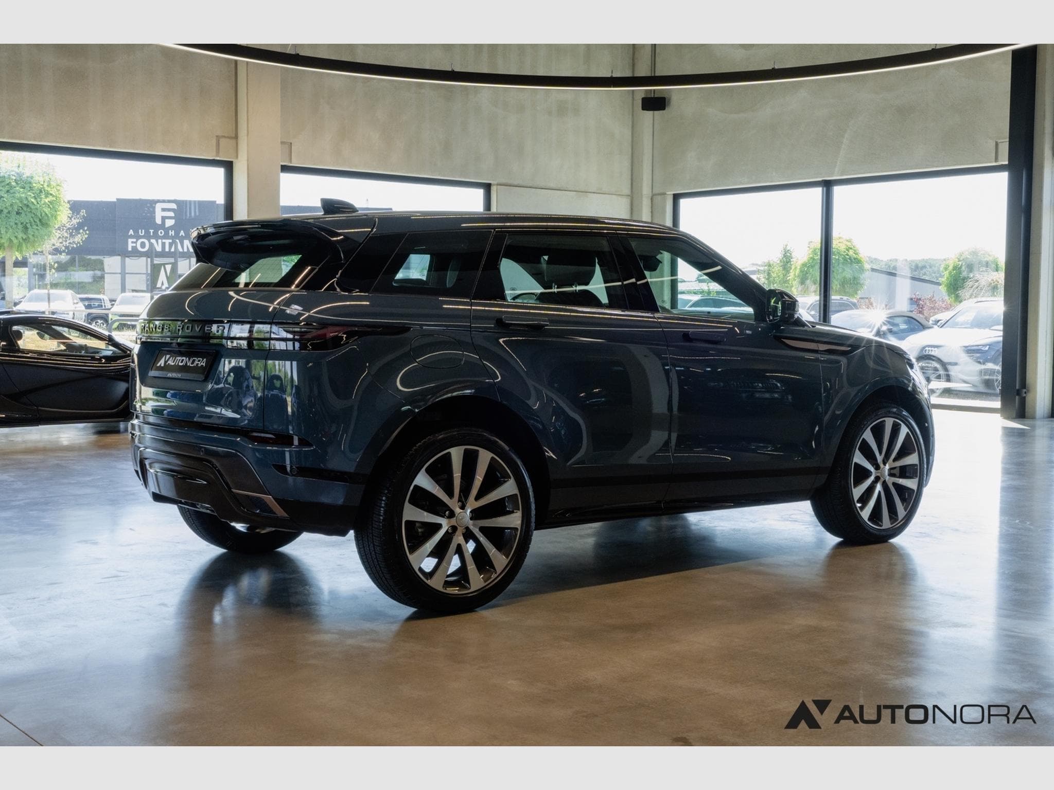 Land-Rover Range Rover Evoque D200 Dynamic HSE (2024) - Photo 4