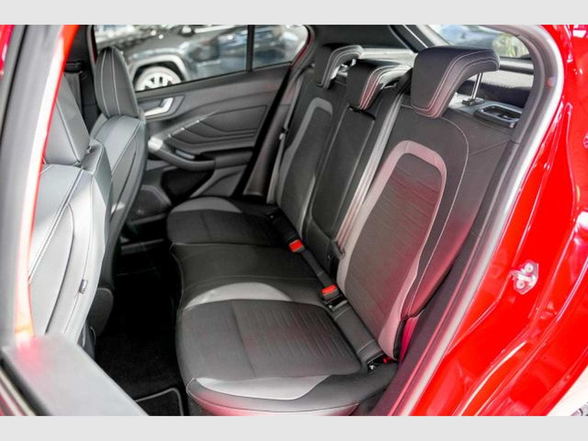 Ford Focus Focus ST 2.0 D Perf. NAVI RECARO VIRTUAL RFK LED (2020) - Foto 13