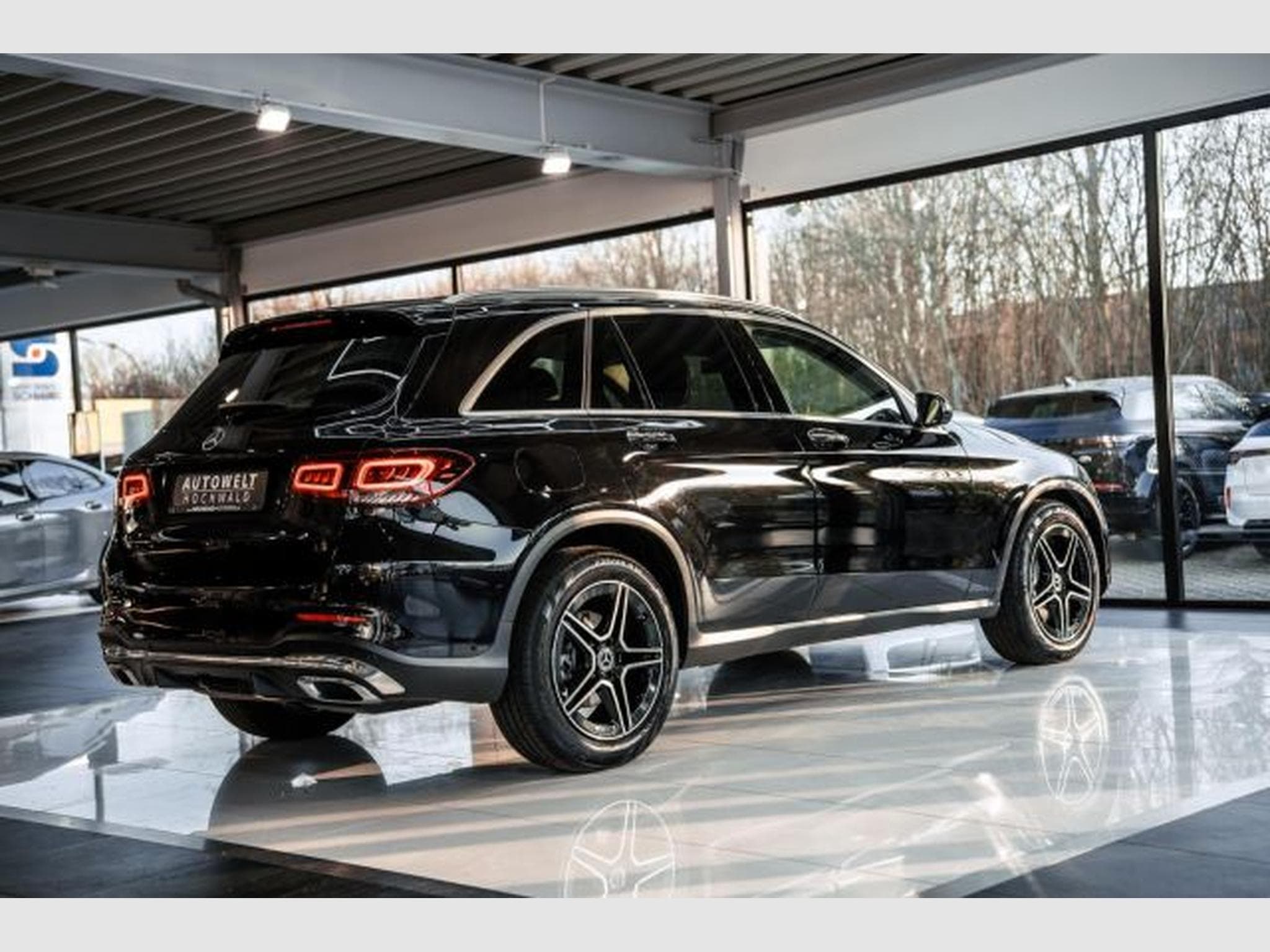 Mercedes GLC 300 GLC 300d 4M AMG-Line STHZG BURM AssiP+ AHK PANO (2020) - Photo 10