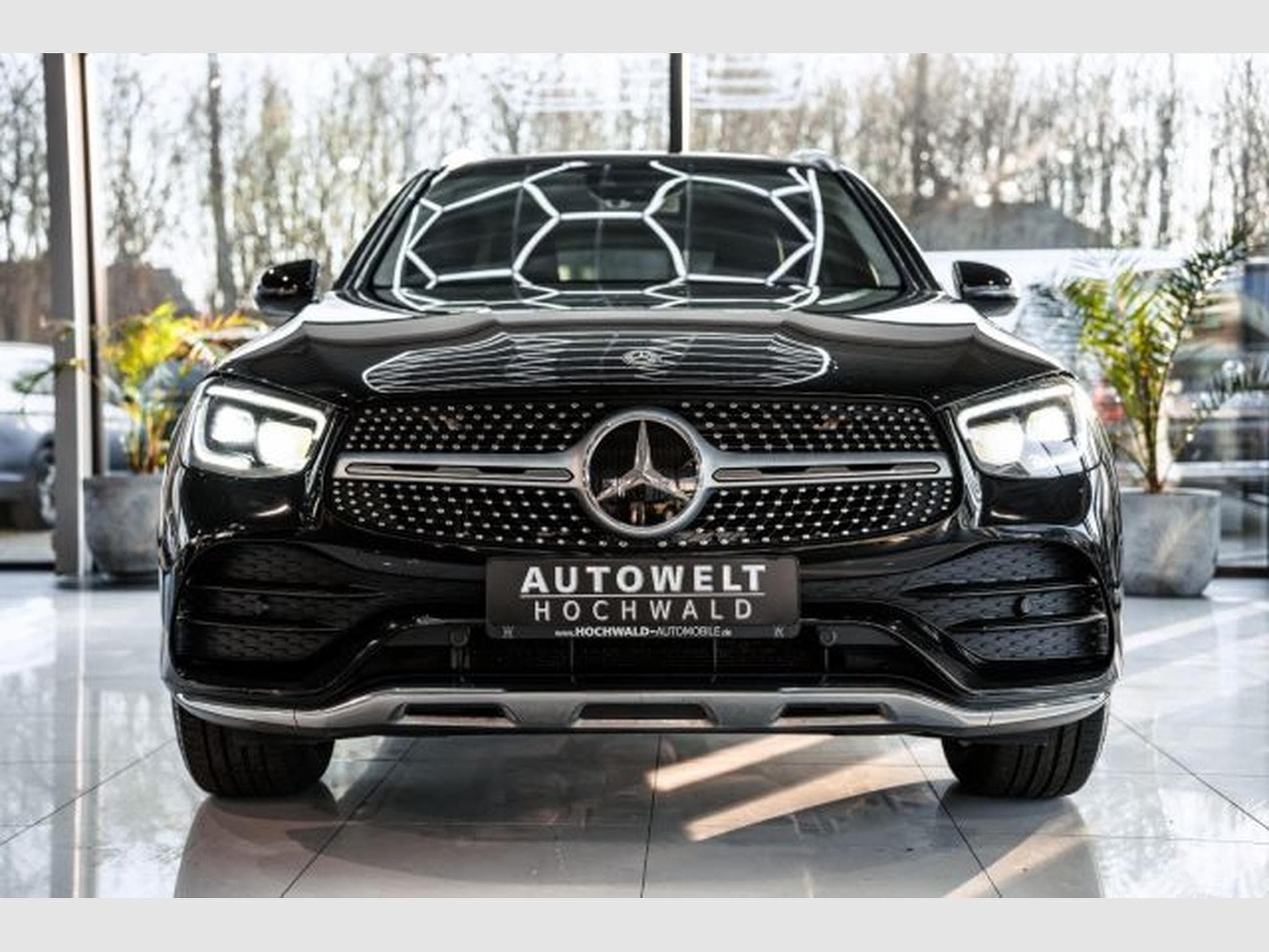 Mercedes GLC 300 GLC 300d 4M AMG-Line STHZG BURM AssiP+ AHK PANO (2020) - Photo 4