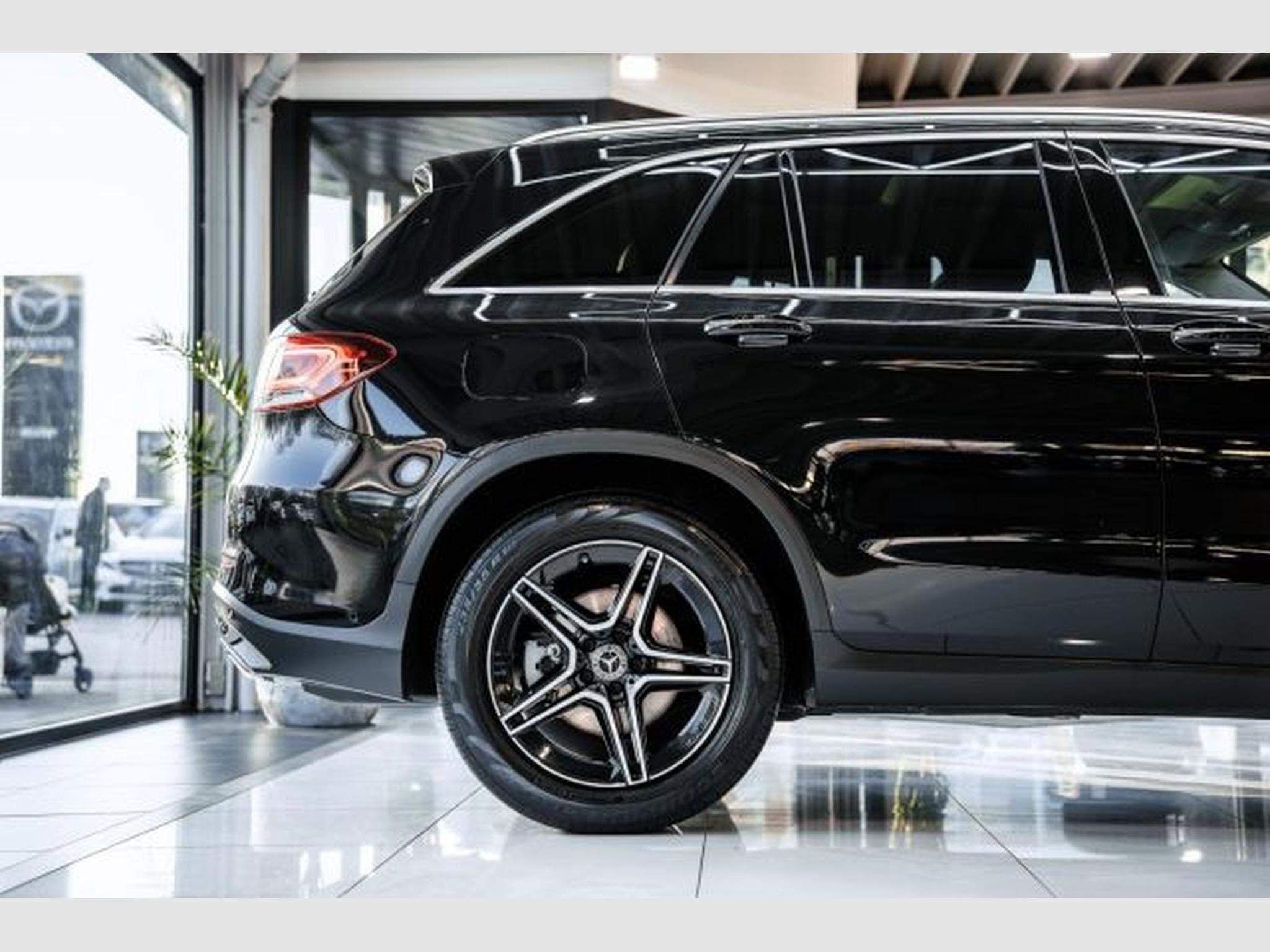 Mercedes GLC 300 GLC 300d 4M AMG-Line STHZG BURM AssiP+ AHK PANO (2020) - Photo 8