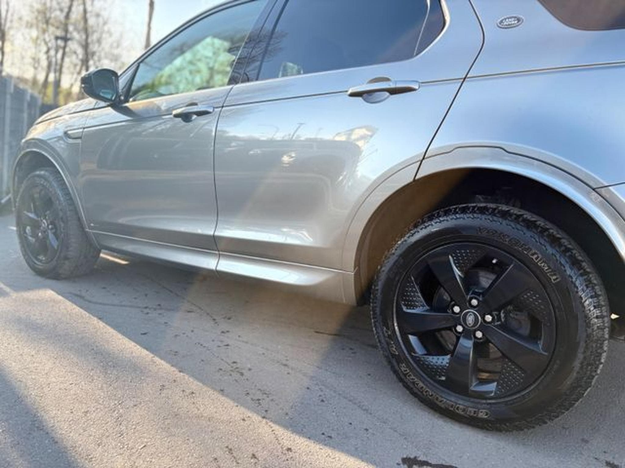 Land-Rover Discovery Sport DISCOVERY SPORT S R-DYNAMIC AWD*KAMERA*2.HD* (2020) - Foto 14