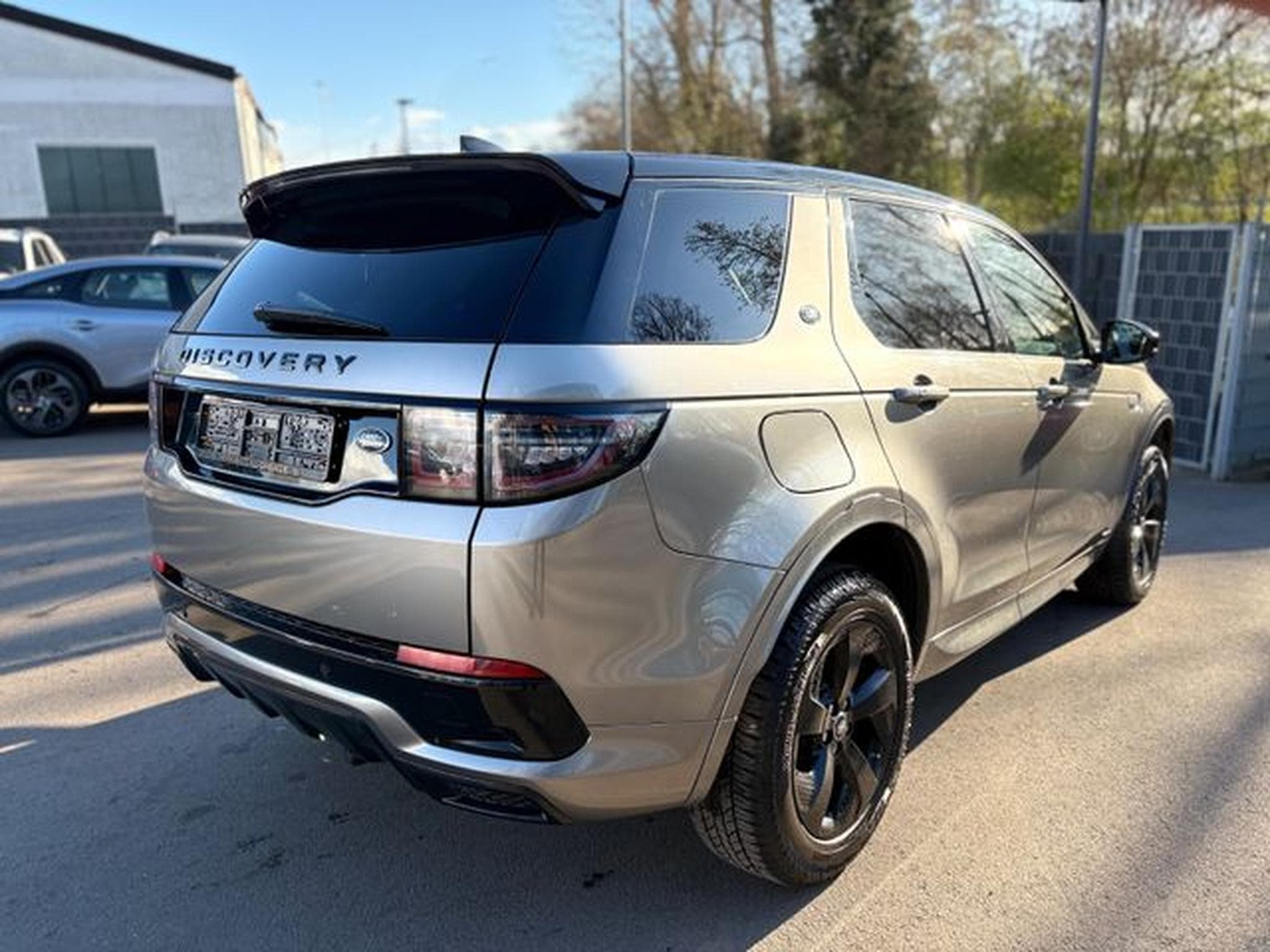 Land-Rover Discovery Sport DISCOVERY SPORT S R-DYNAMIC AWD*KAMERA*2.HD* (2020) - Foto 7