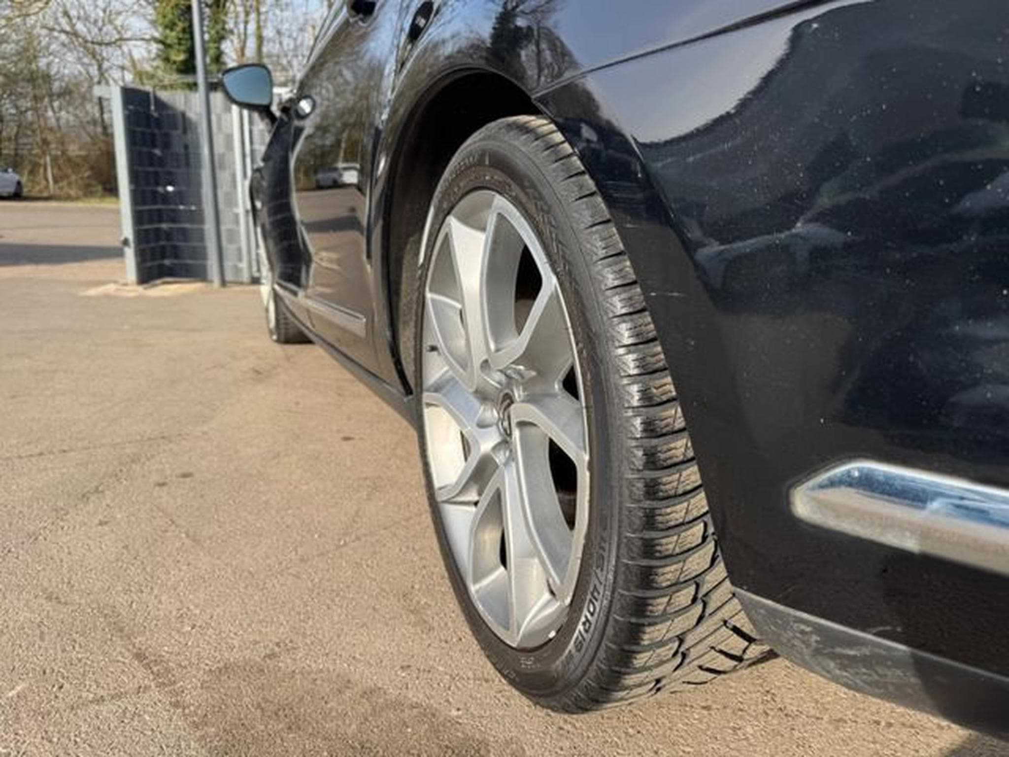 Citroën C5 C5 LIM*EXCLUSIVE*AUT*LEDER*LED*2.HD*EURO6*TOP (2016) - Foto 10