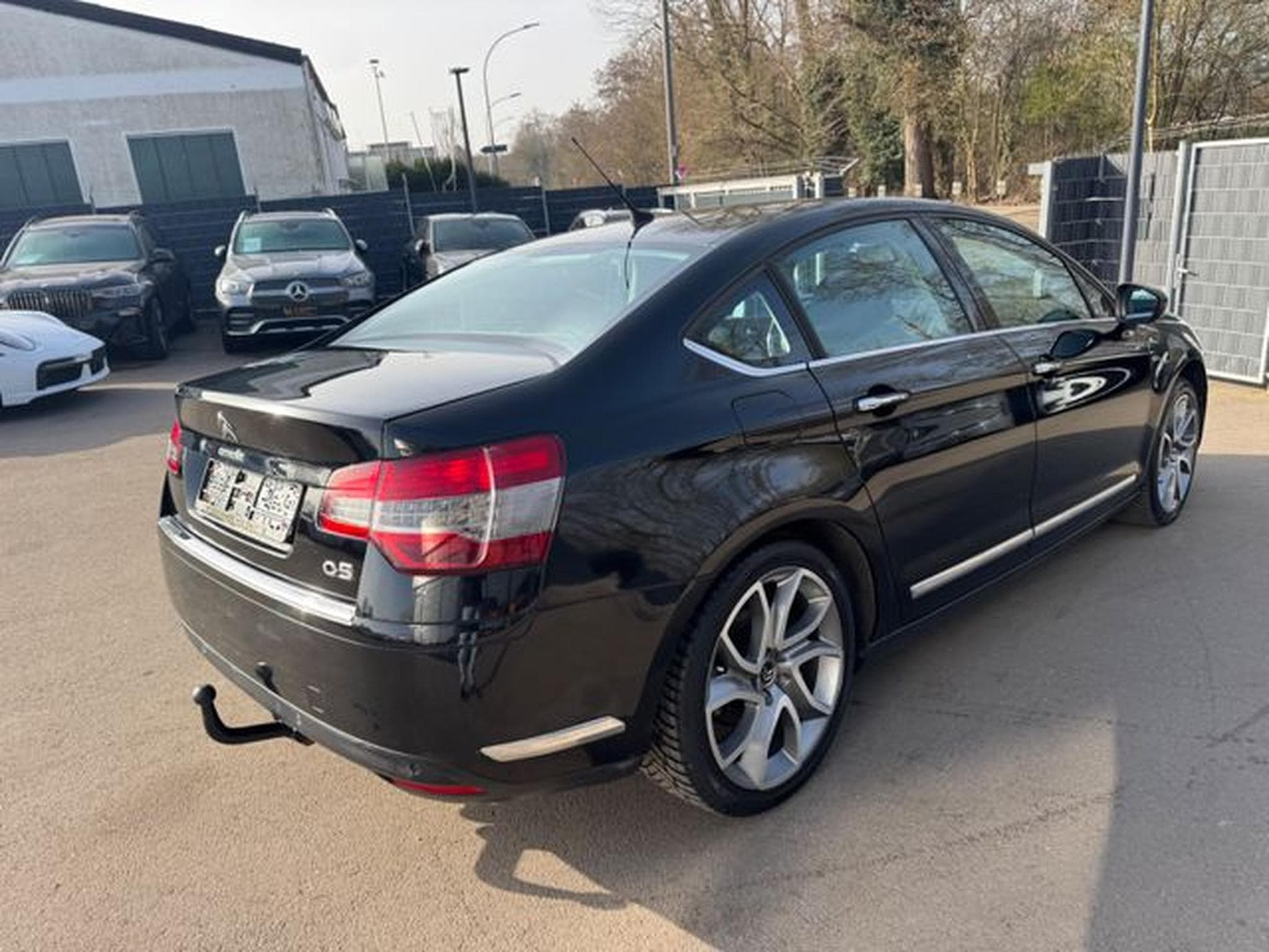 Citroën C5 C5 LIM*EXCLUSIVE*AUT*LEDER*LED*2.HD*EURO6*TOP (2016) - Foto 6