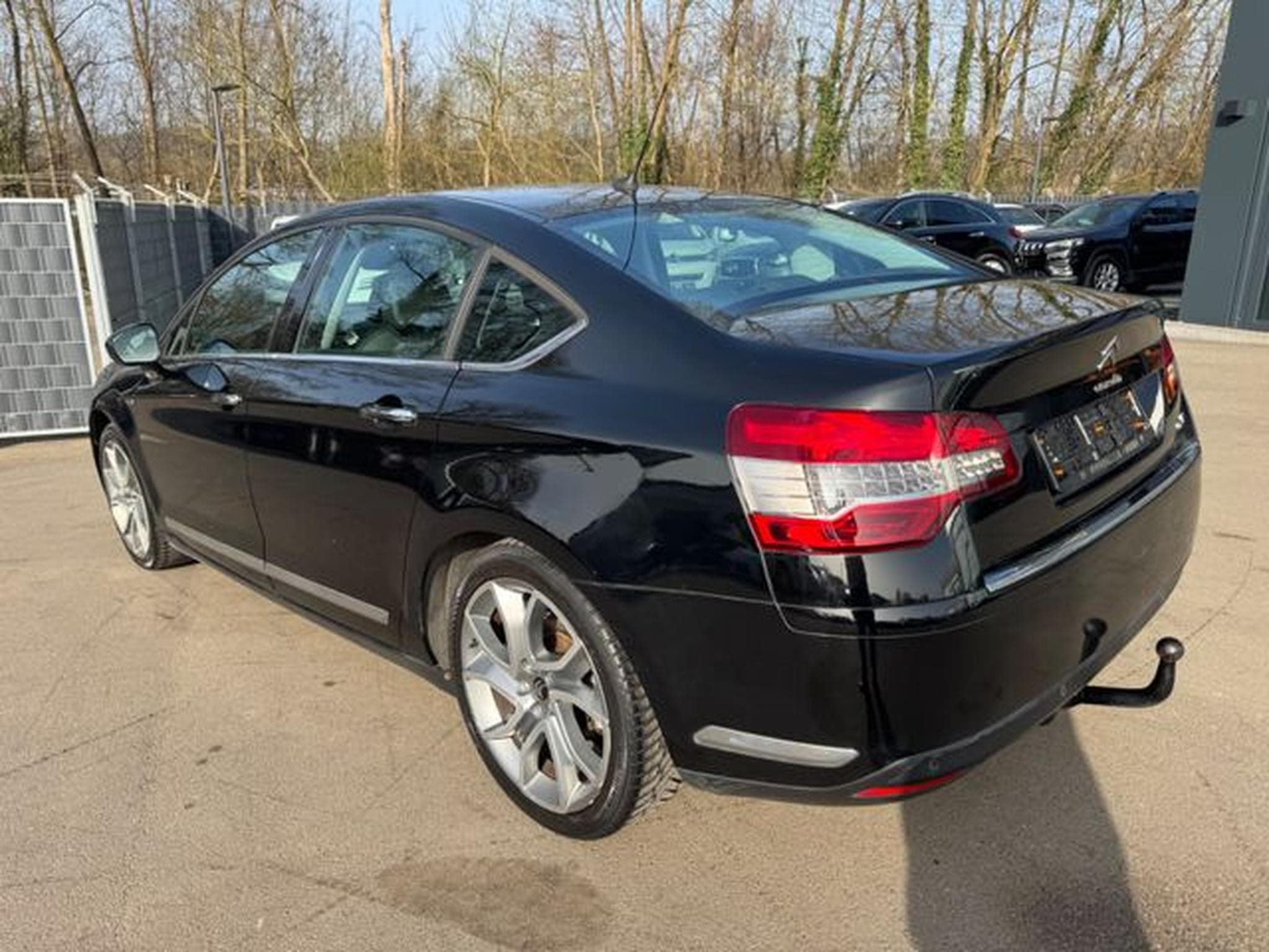 Citroën C5 C5 LIM*EXCLUSIVE*AUT*LEDER*LED*2.HD*EURO6*TOP (2016) - Foto 8