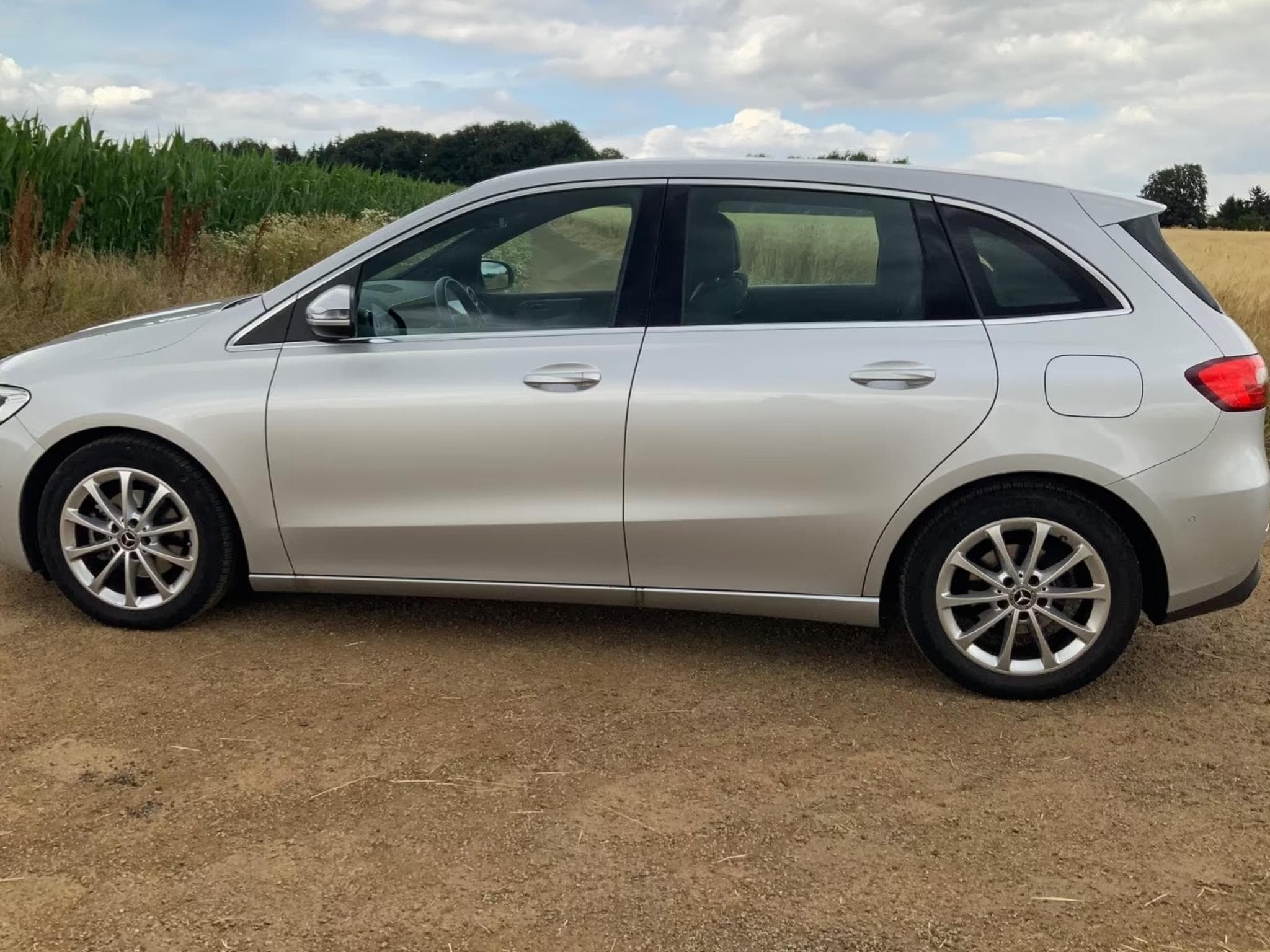Mercedes B 180 Business-Paket / Progressive (2021) - Foto 2
