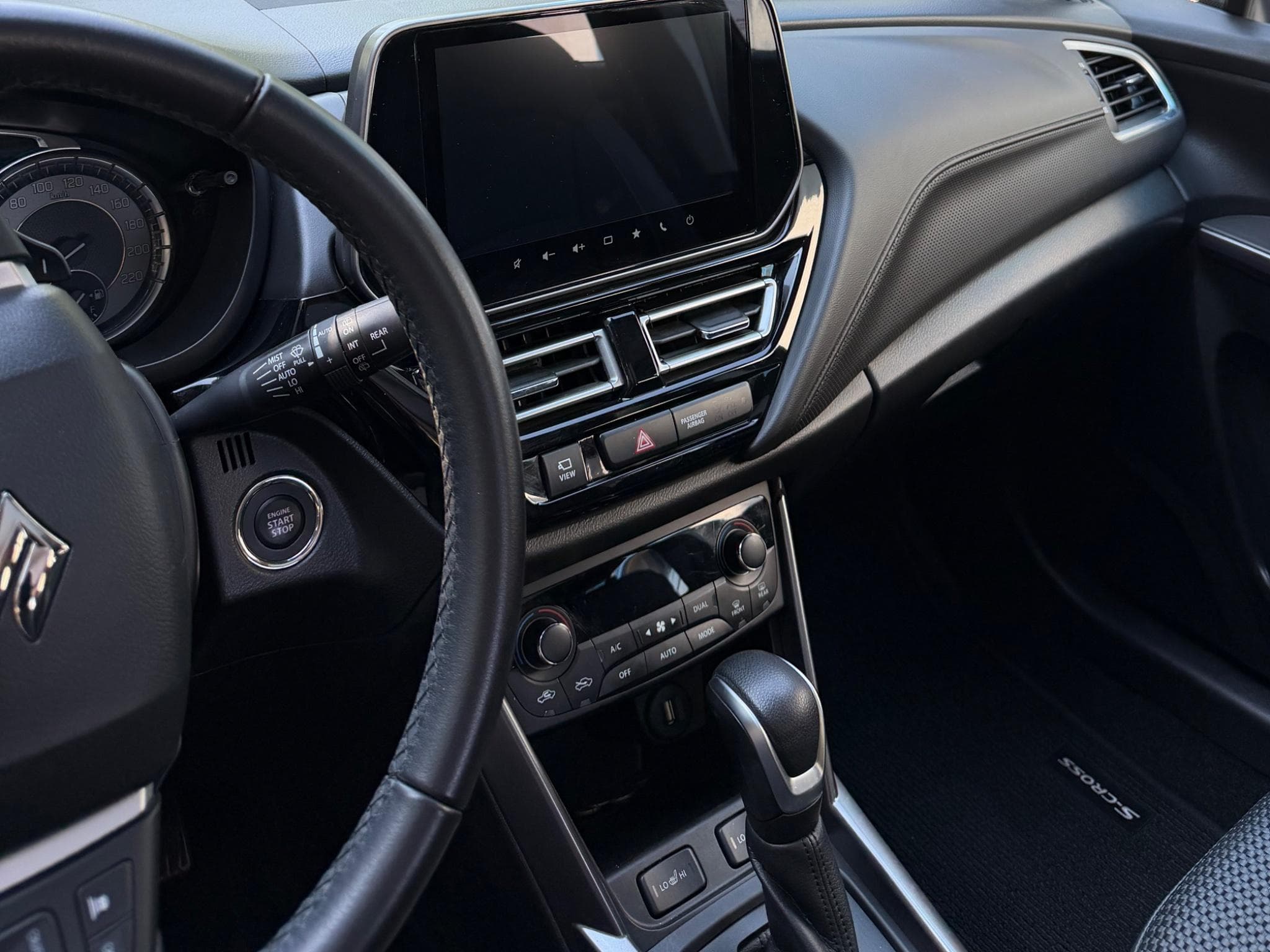 Suzuki S-Cross SX4. Cross (2024) - Foto 9