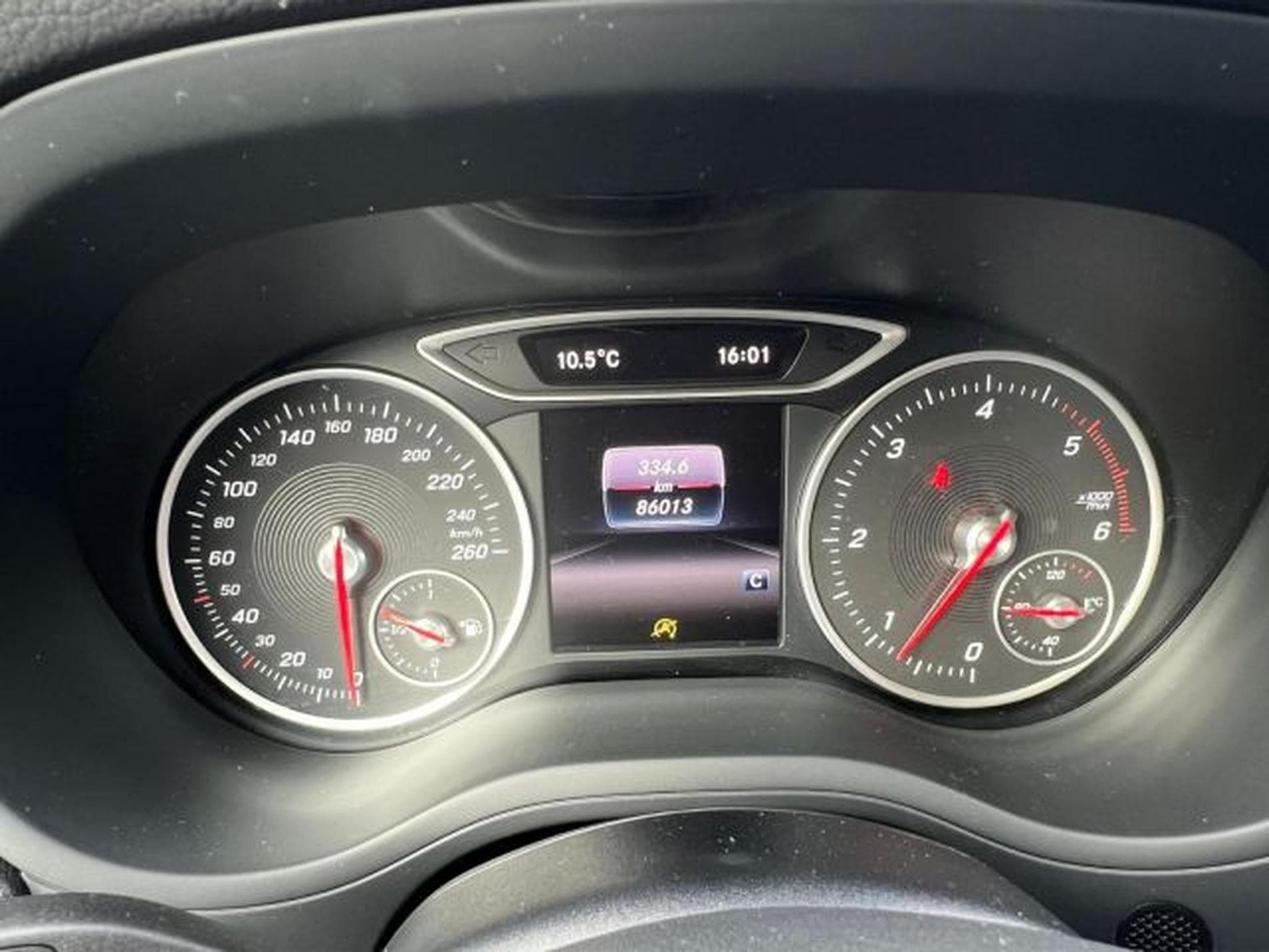 Mercedes B 200 B 200 AMG Line ESP,2ZKLIMA,MFL,GRA,PANO Klima (2018) - Photo 14