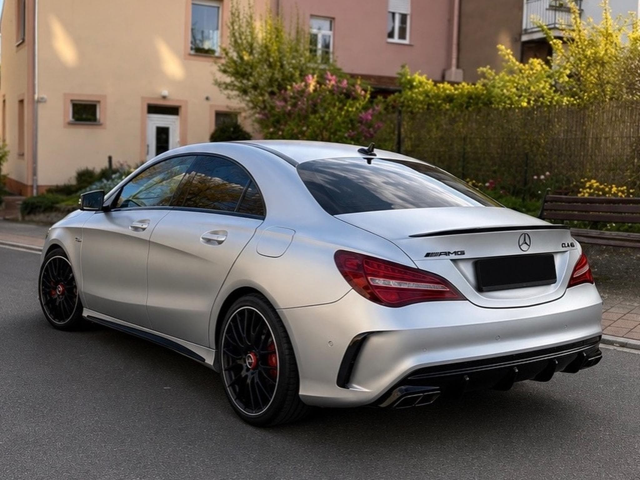 Mercedes CLA 45 AMG Facelift (2016) - Foto 8