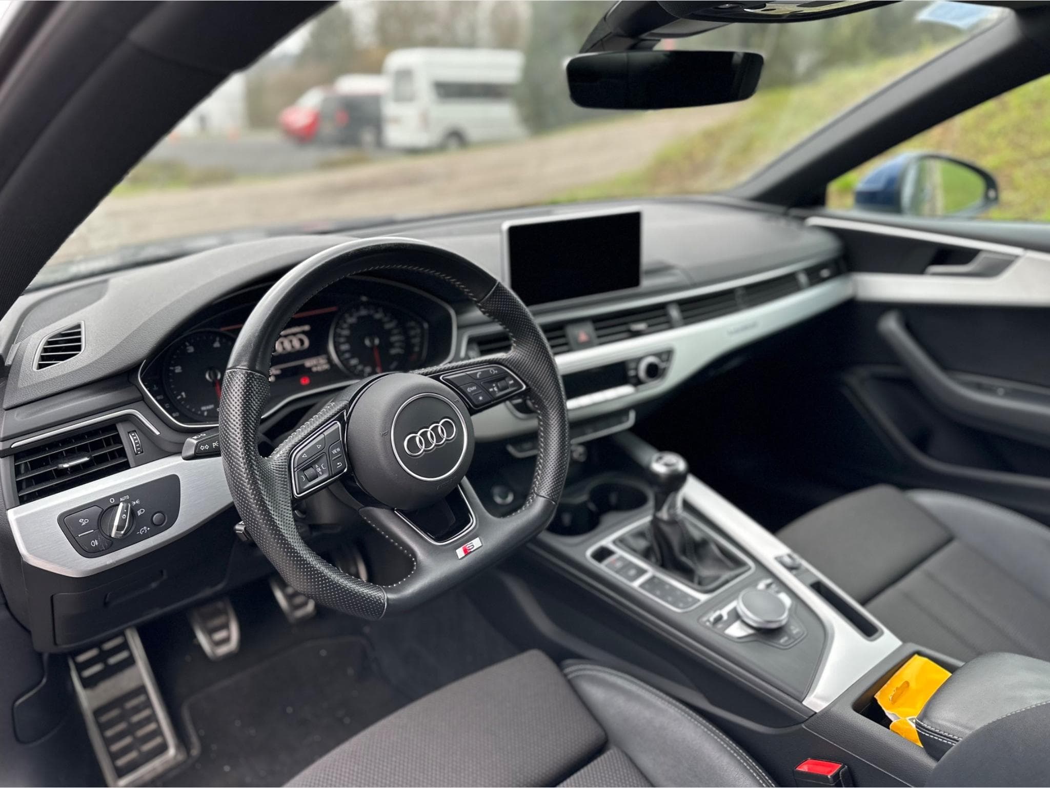 Audi A5 S-line (2018) - Foto 2