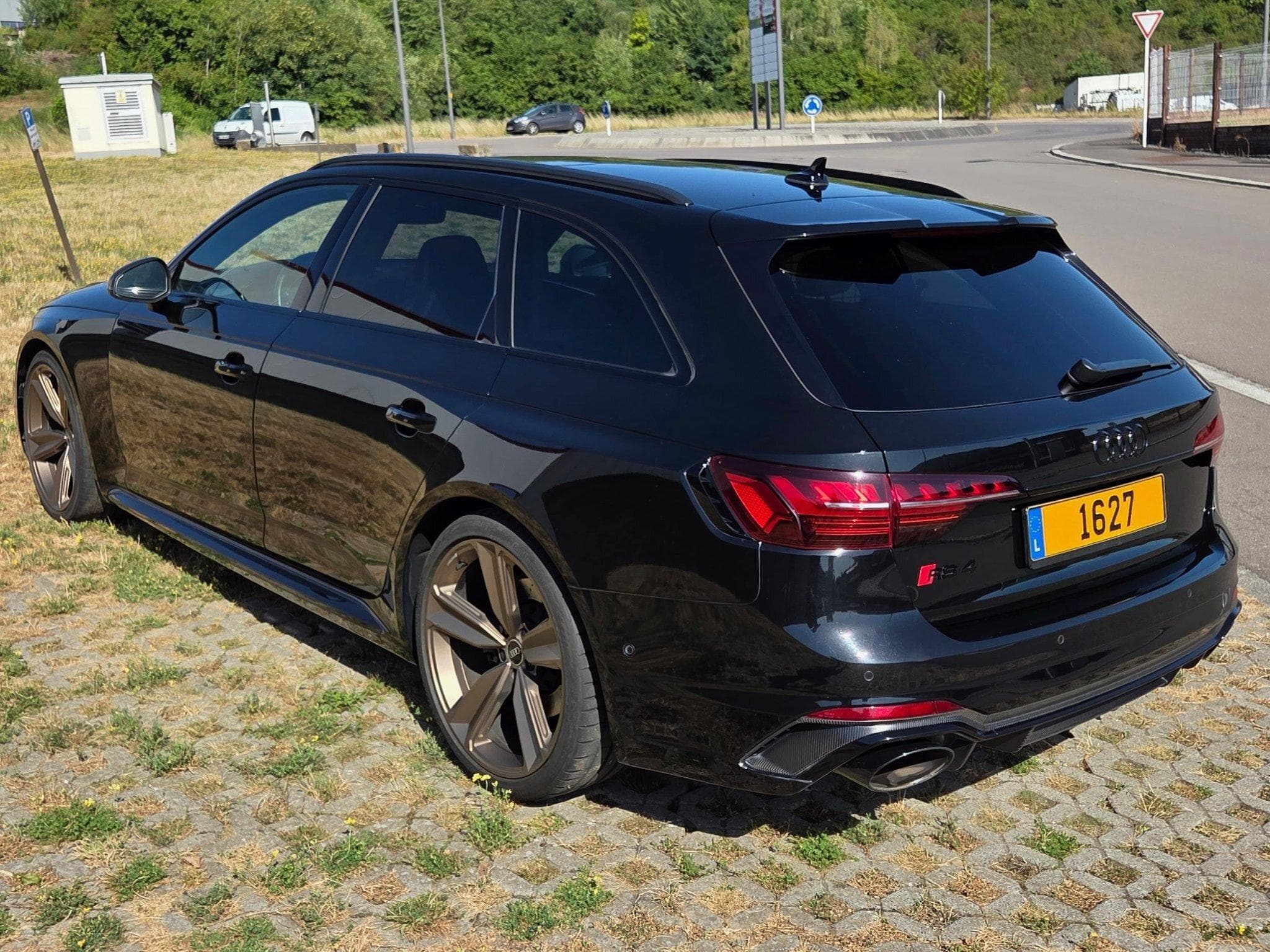 Audi RS4 Bronze edition (2021) - Foto 2