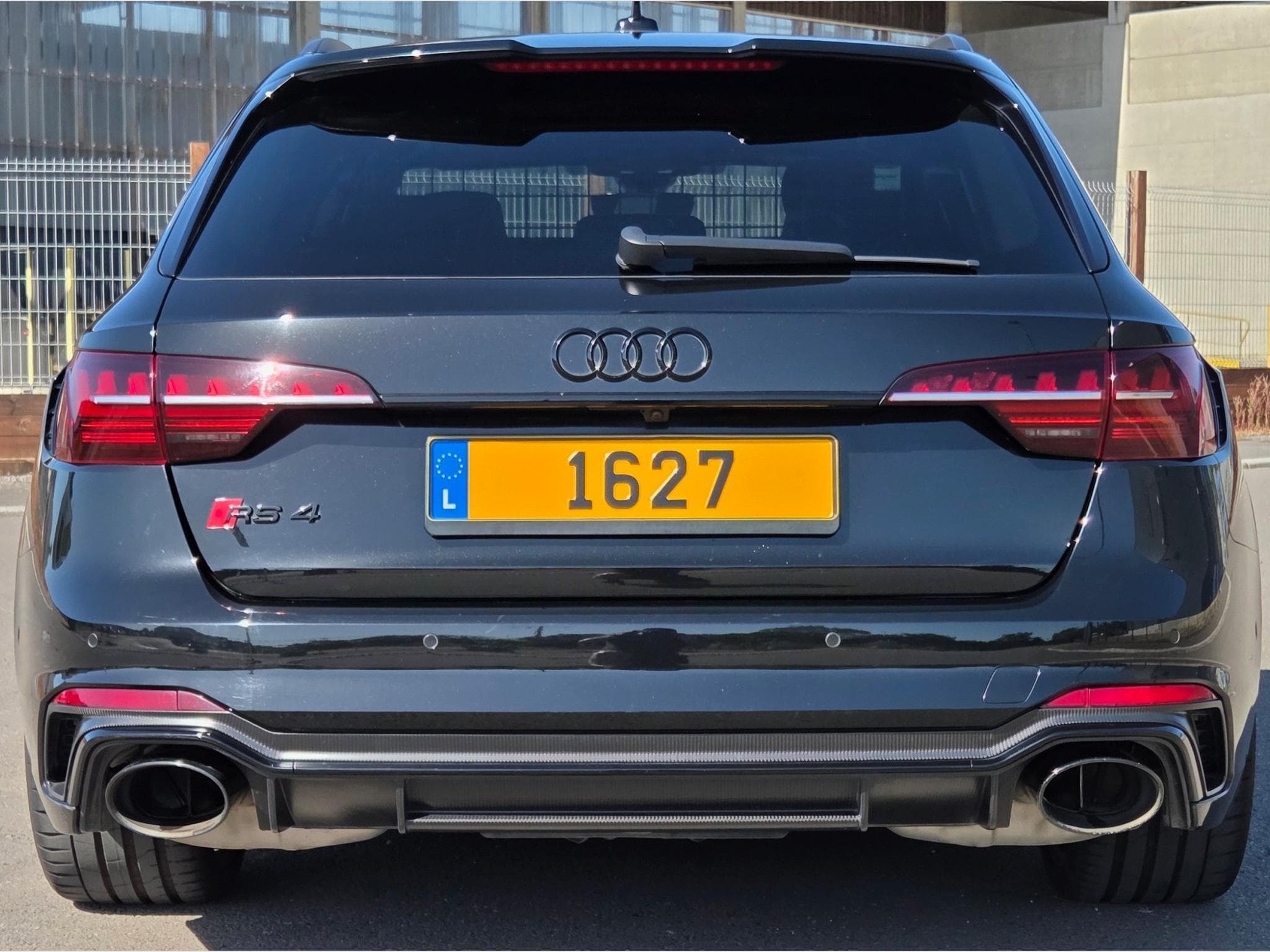 Audi RS4 Bronze edition (2021) - Foto 3