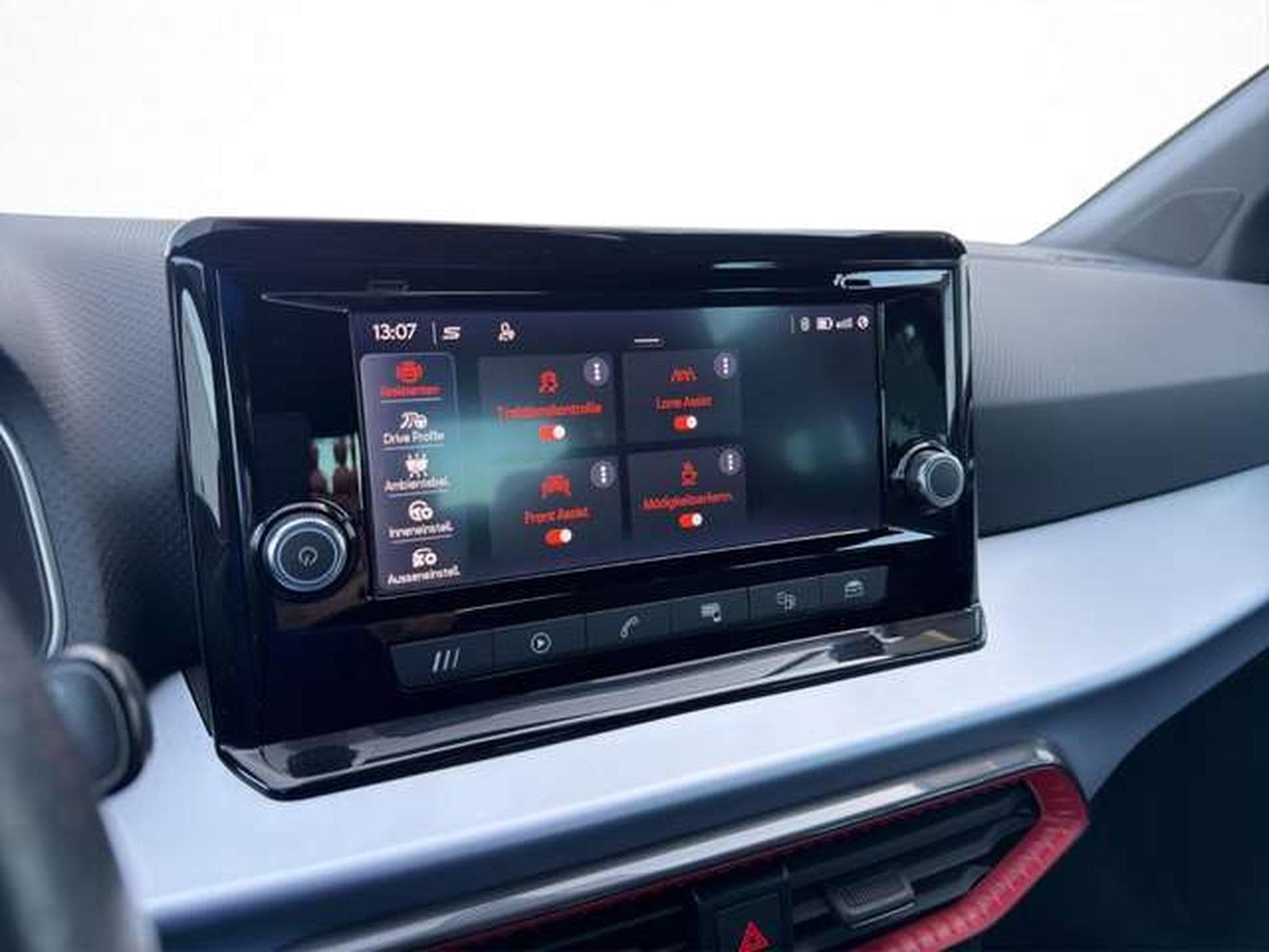 SEAT Arona FR/LED/SHZ/PDC/Kamera/FullLink/18" (2022) - Photo 20