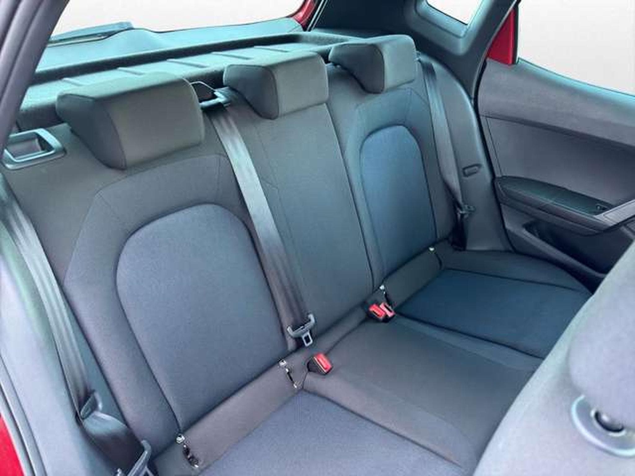 SEAT Arona FR/LED/SHZ/PDC/Kamera/FullLink/18" (2022) - Photo 23