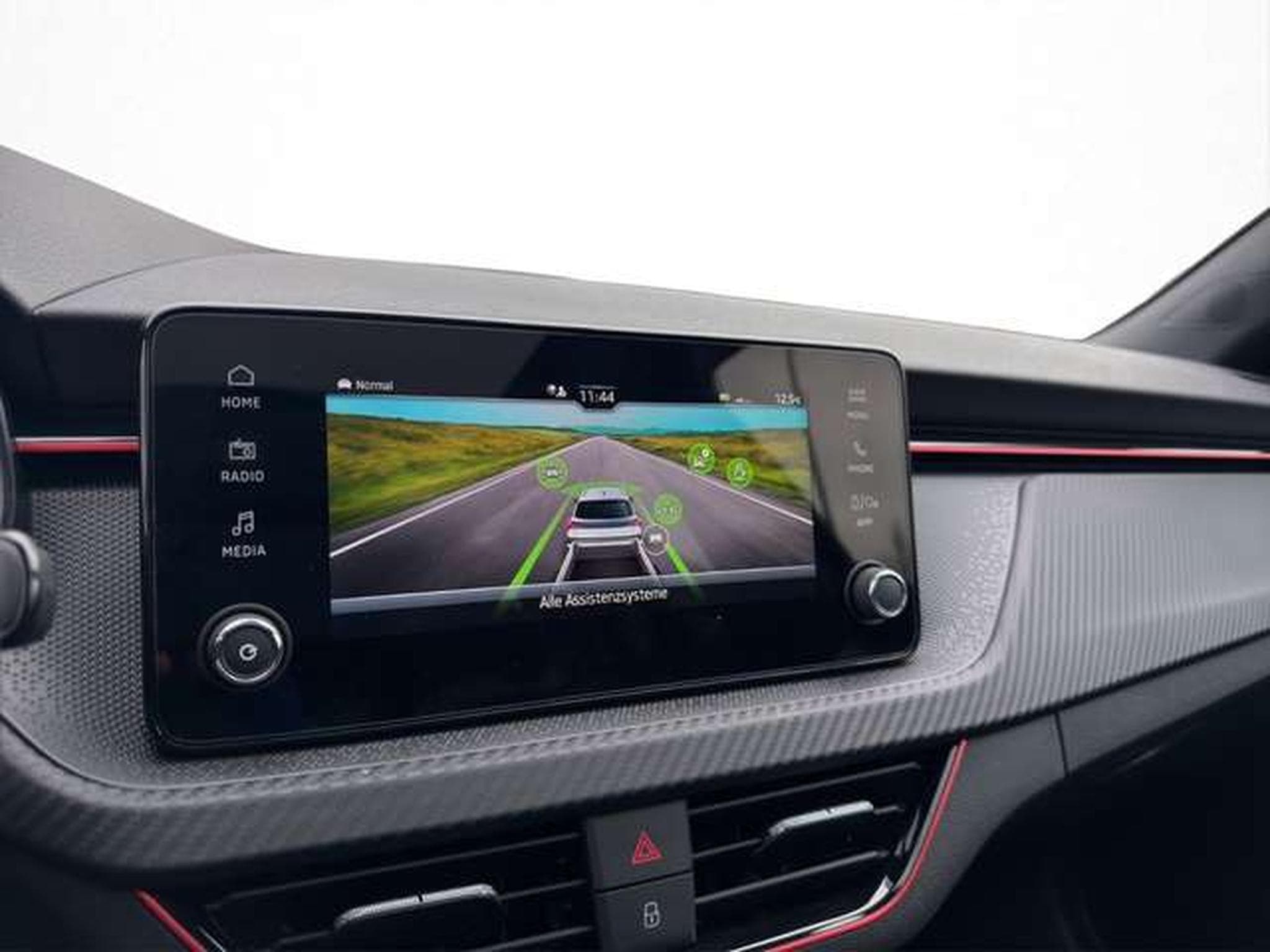 Skoda Kamiq Monte Carlo 1.5/Matrix/AHK/FSH/5-J Garanti (2026) - Photo 21