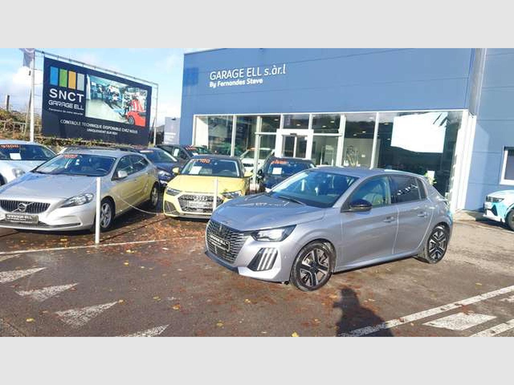 Peugeot 208 Allure (2024) - Photo 10