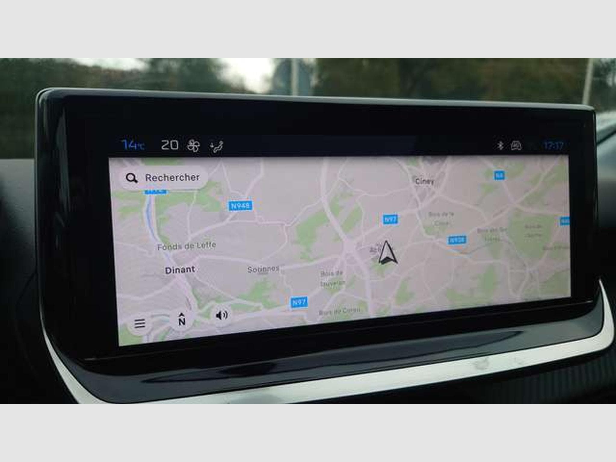 Peugeot 208 Allure (2024) - Photo 9