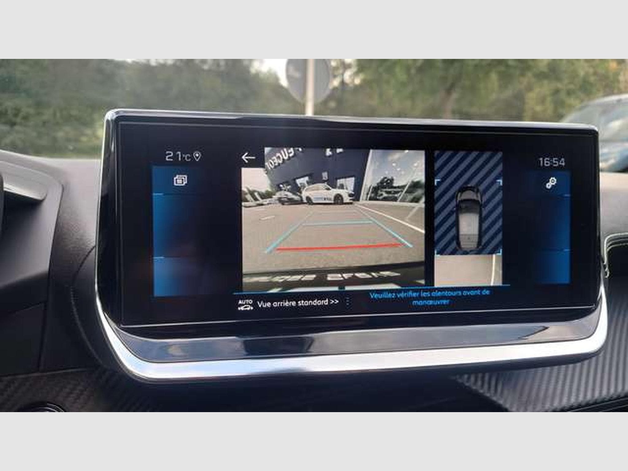 Peugeot 208 GT (2020) - Photo 7