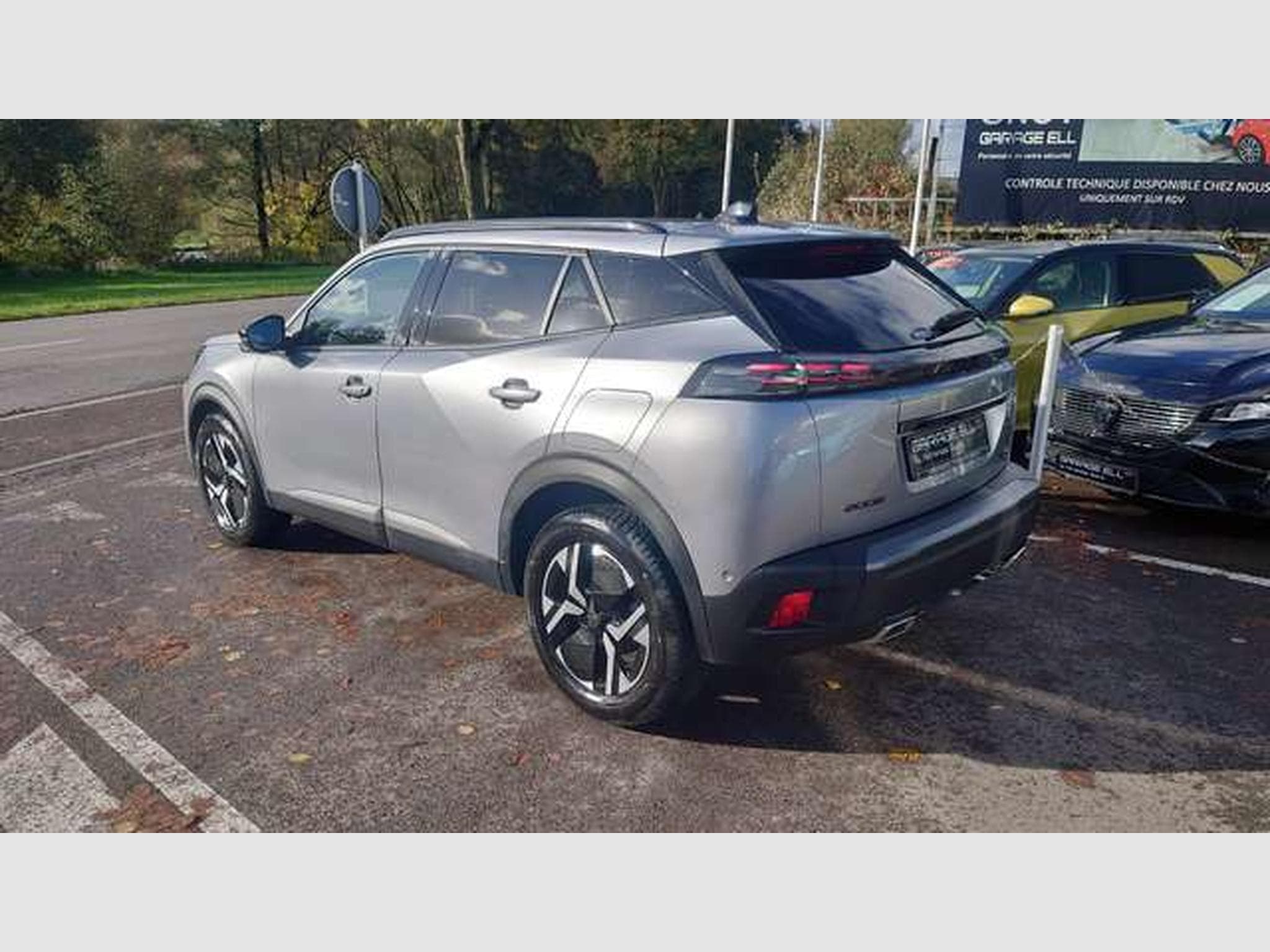 Peugeot 2008 Allure (2024) - Photo 3