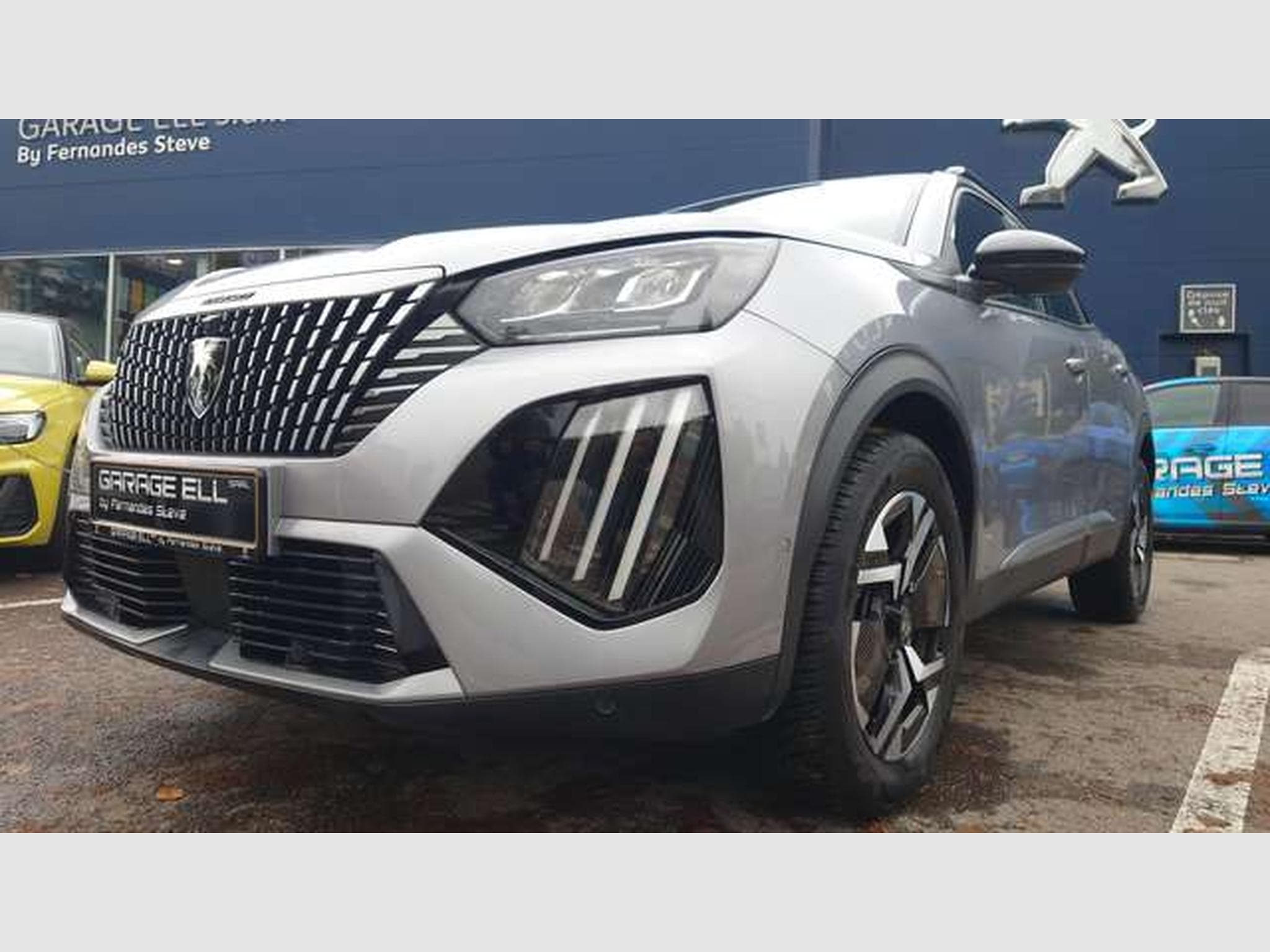 Peugeot 2008 Allure (2024) - Photo 4