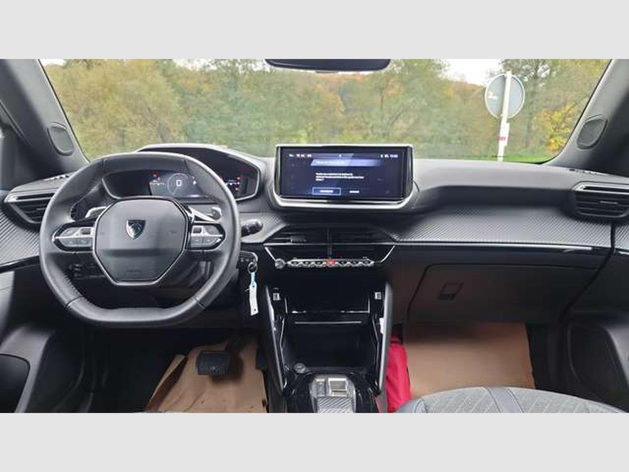 Peugeot 2008 Allure (2024) - Photo 7