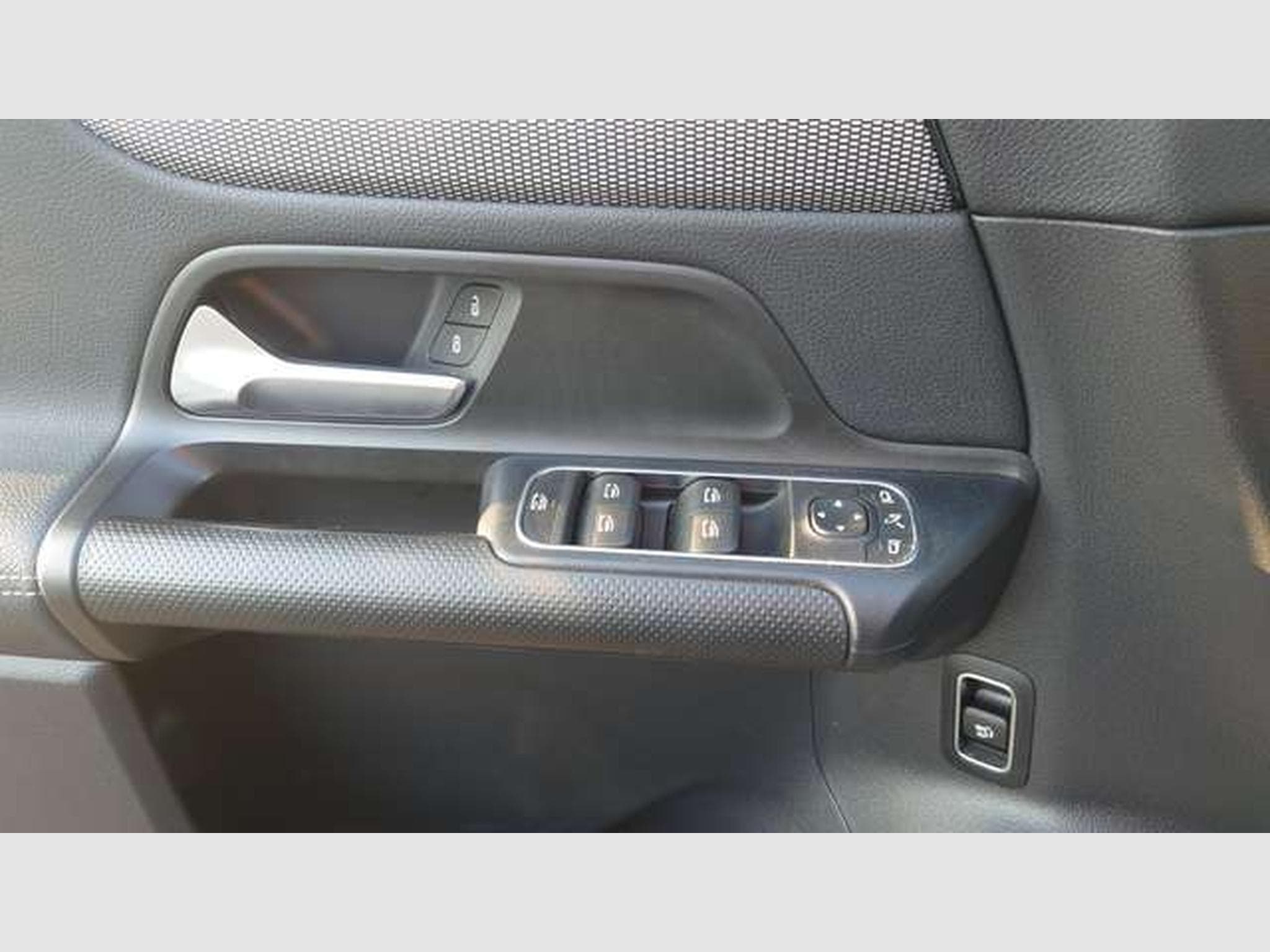 Mercedes GLA 200 GLA 200 (2020) - Photo 10