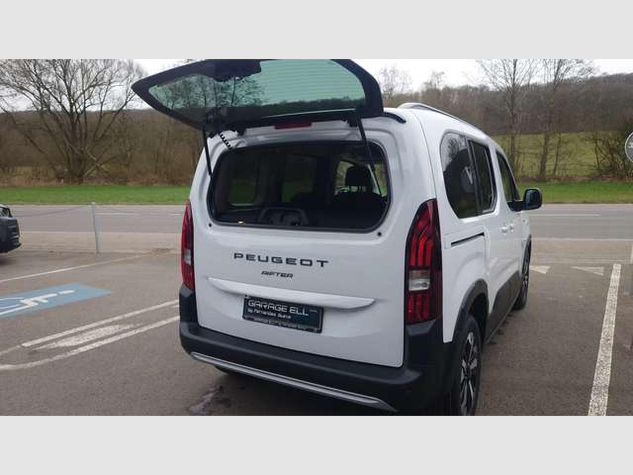 Peugeot Rifter GT L1 (2024) - Photo 5