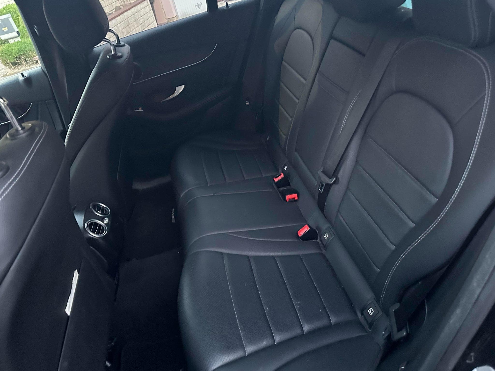Mercedes GLC 250 Mercedes-Benz GLC 250d 4MATIC AMG Line (2018) - Foto 4